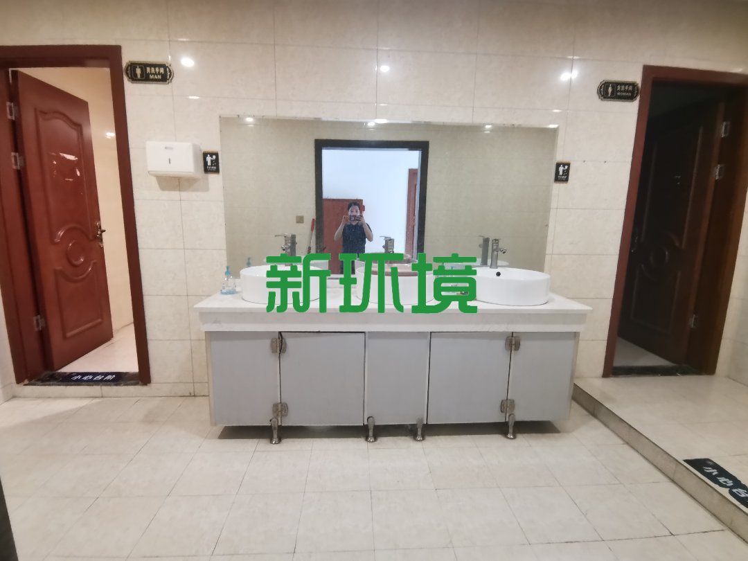 山水印象  10室1厅1卫   26666.00元/月室内图
