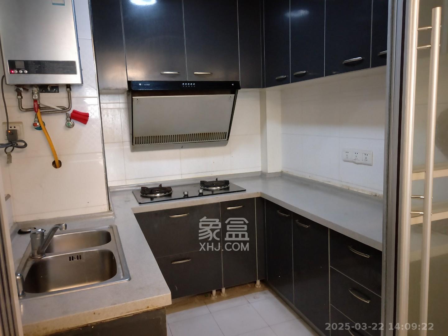 楚天中苑  3室2厅2卫    2200.0元/月 楚天中苑  3室2厅2卫    2200.0元/月室内图