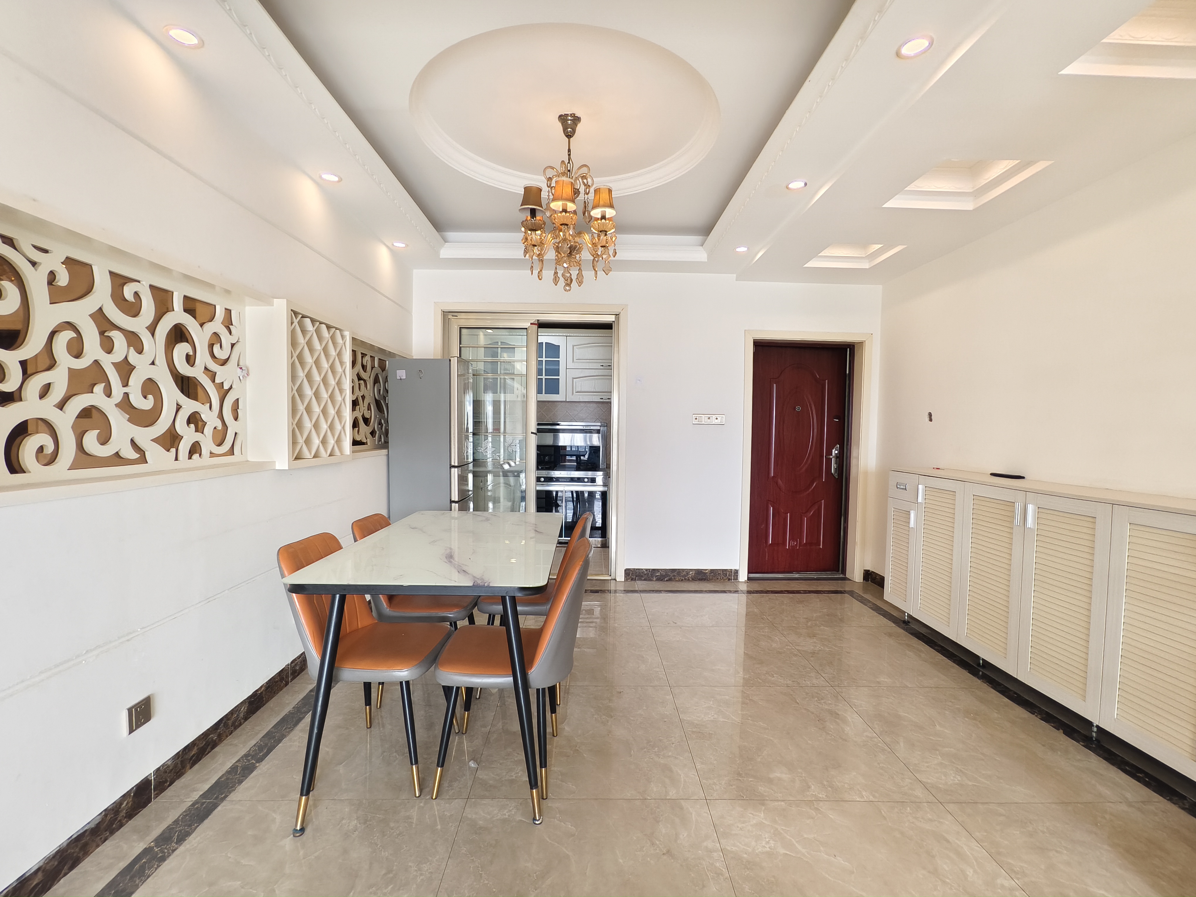 山城上品 1室0厅0卫 1800.0元/月 山城上品 1室0厅0卫 1800.0元/月室内图