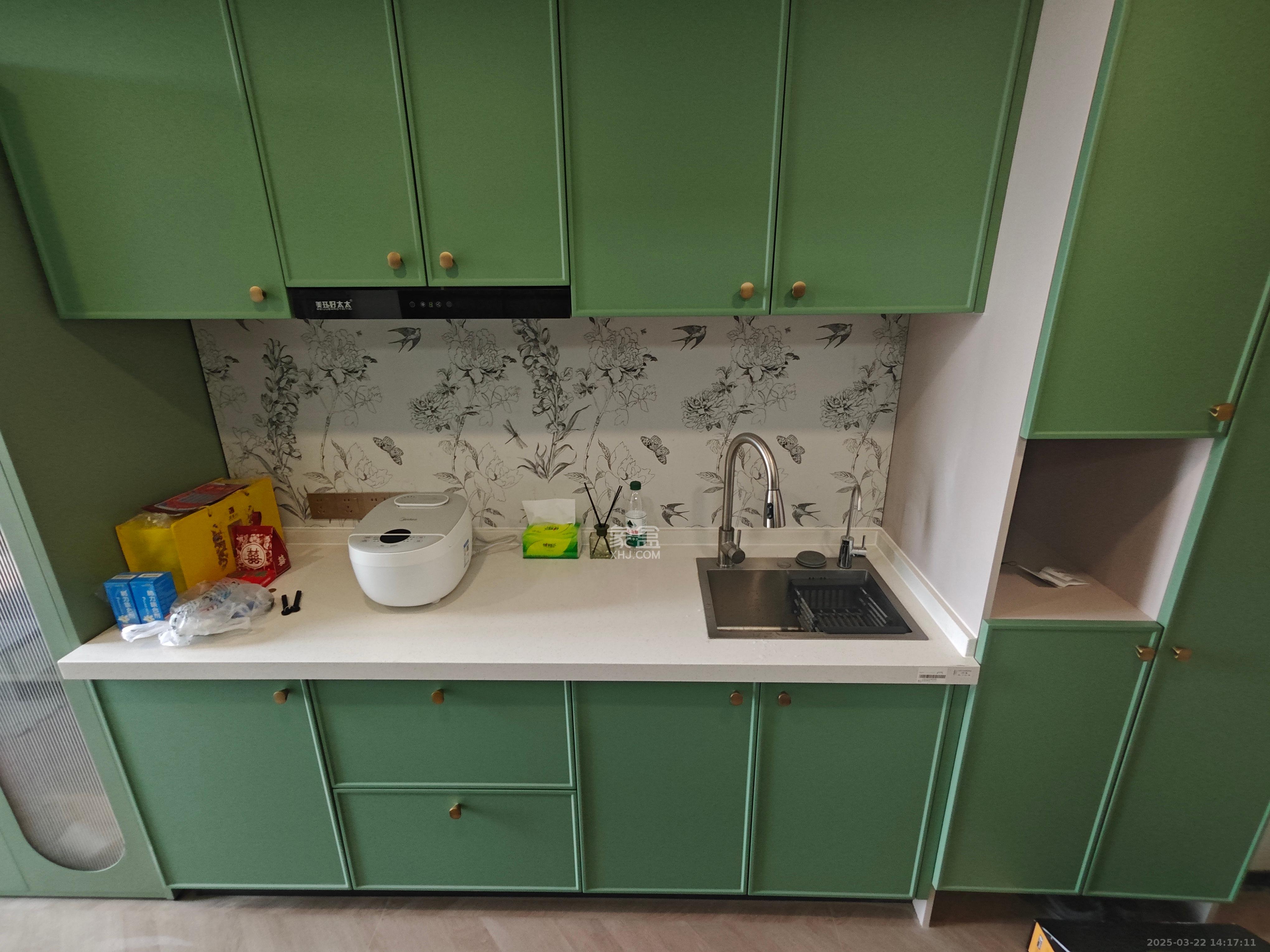 珠江花城好世界 1室1厅1卫 2300.0元/月 珠江花城好世界 1室1厅1卫 2300.0元/月室内图