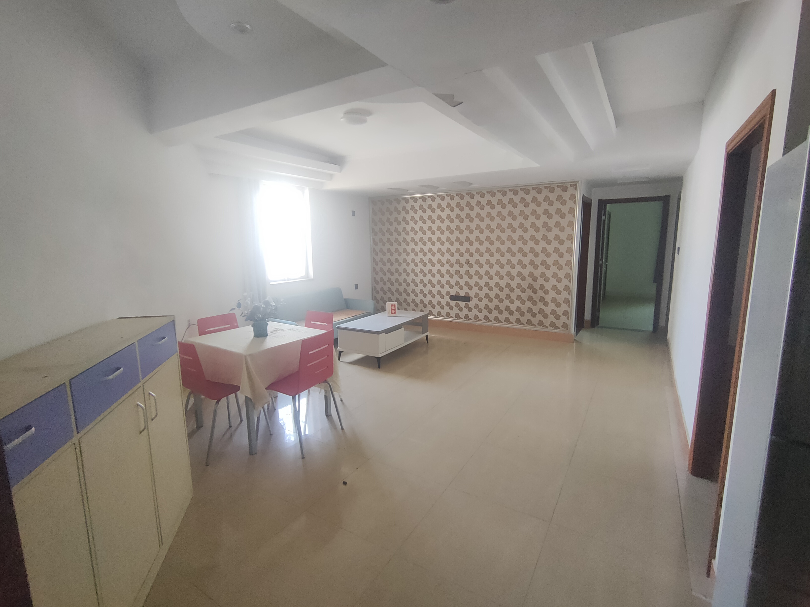 国托公寓 3室2厅1卫 2000.0元/月 国托公寓 3室2厅1卫 2000.0元/月室内图