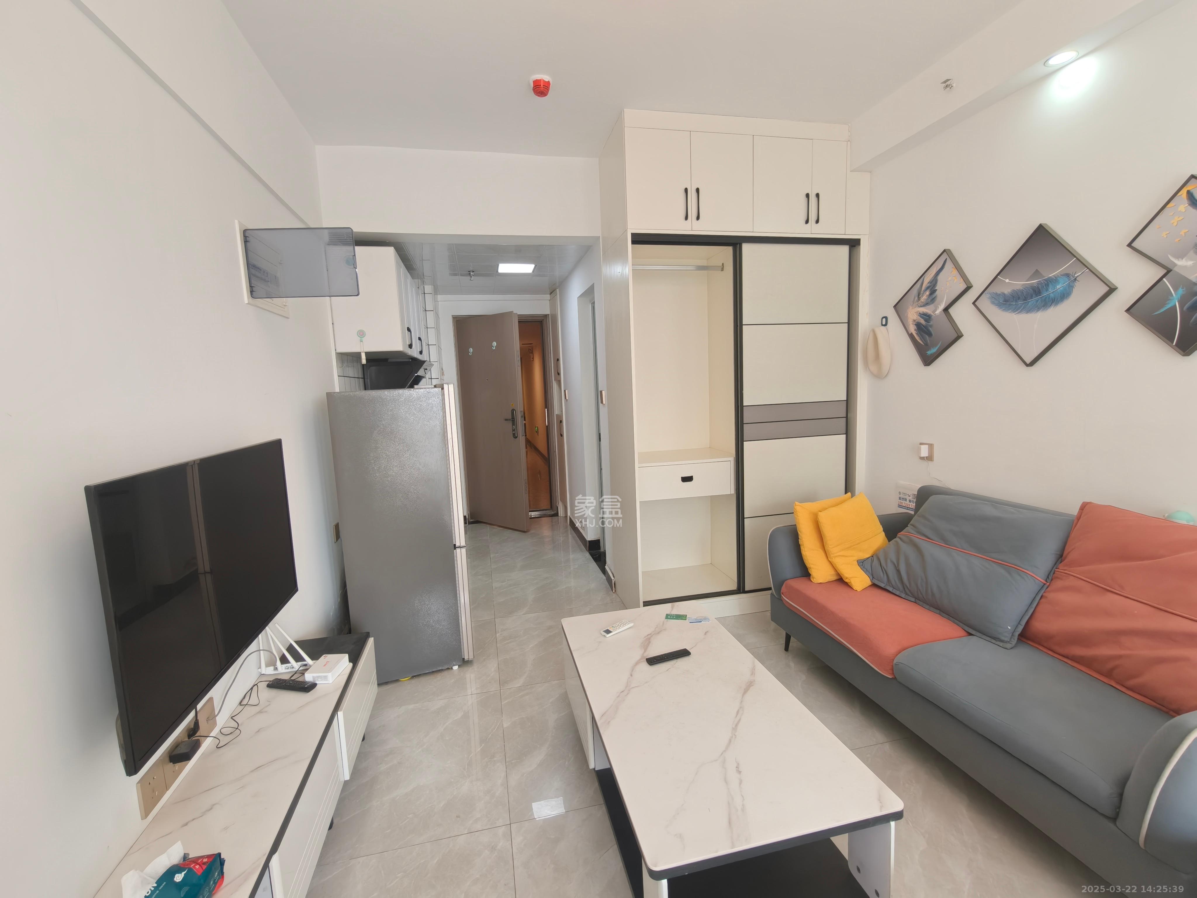 金地铂悦  1室1厅1卫    1200.0元/月 金地铂悦  1室1厅1卫    1200.0元/月