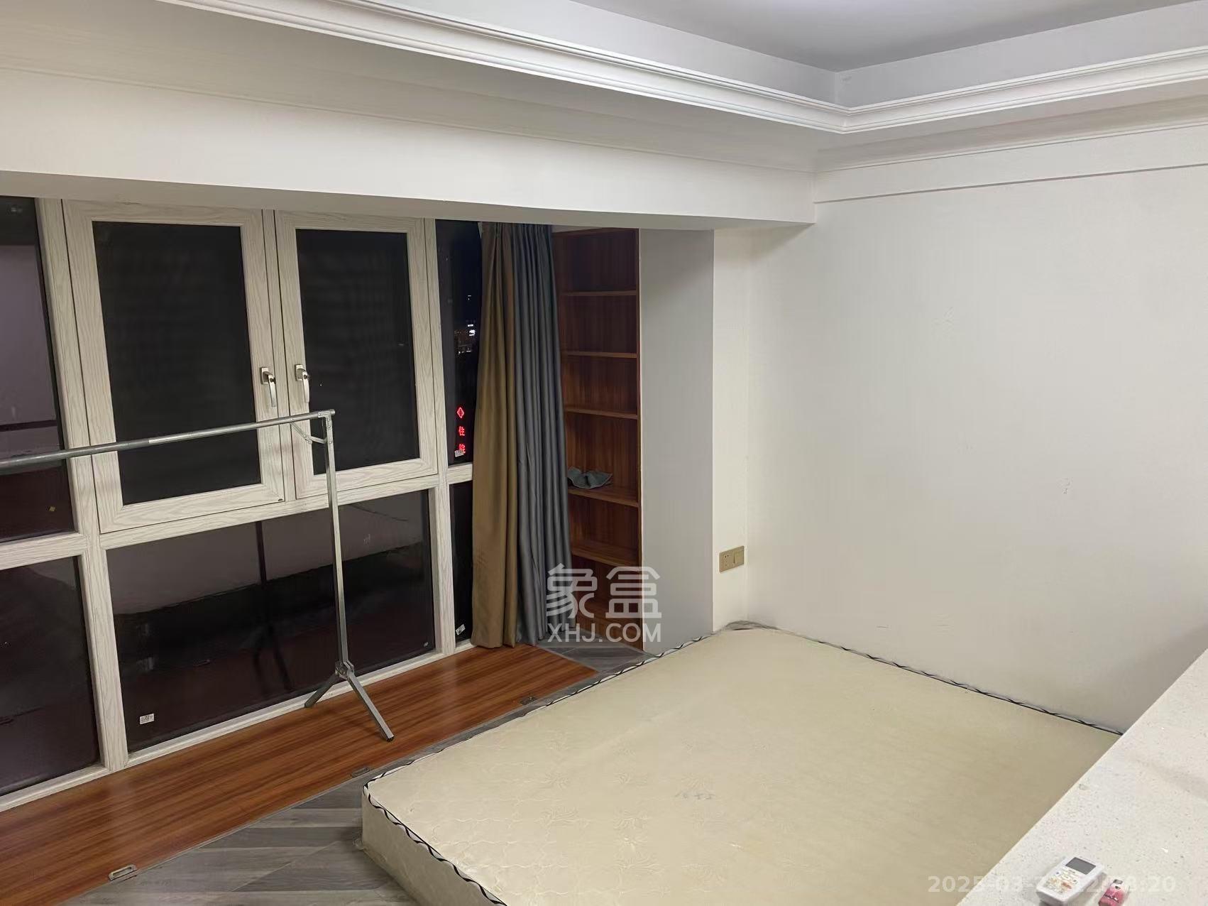 江山帝景哈佛  1室1厅1卫   1300.00元/月室内图