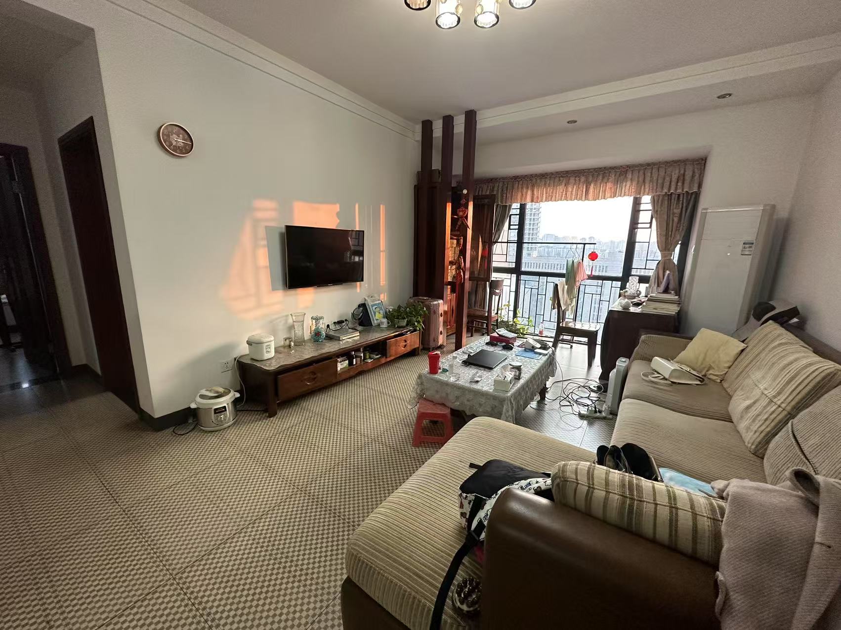 流金岁月-华晨国际 2室2厅1卫 49.0万 流金岁月-华晨国际 2室2厅1卫 49.0万室内图