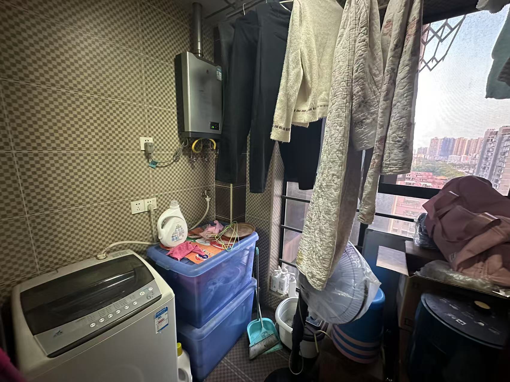 流金岁月-华晨国际 2室2厅1卫 49.0万 流金岁月-华晨国际 2室2厅1卫 49.0万室内图