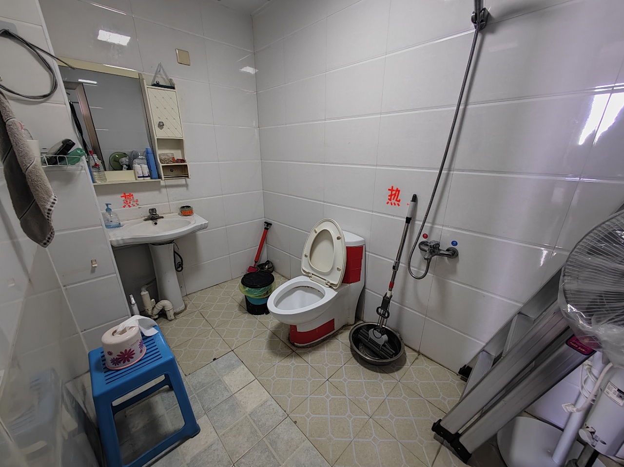 盛世华庭 3室2厅2卫 51.8万 盛世华庭 3室2厅2卫 51.8万室内图