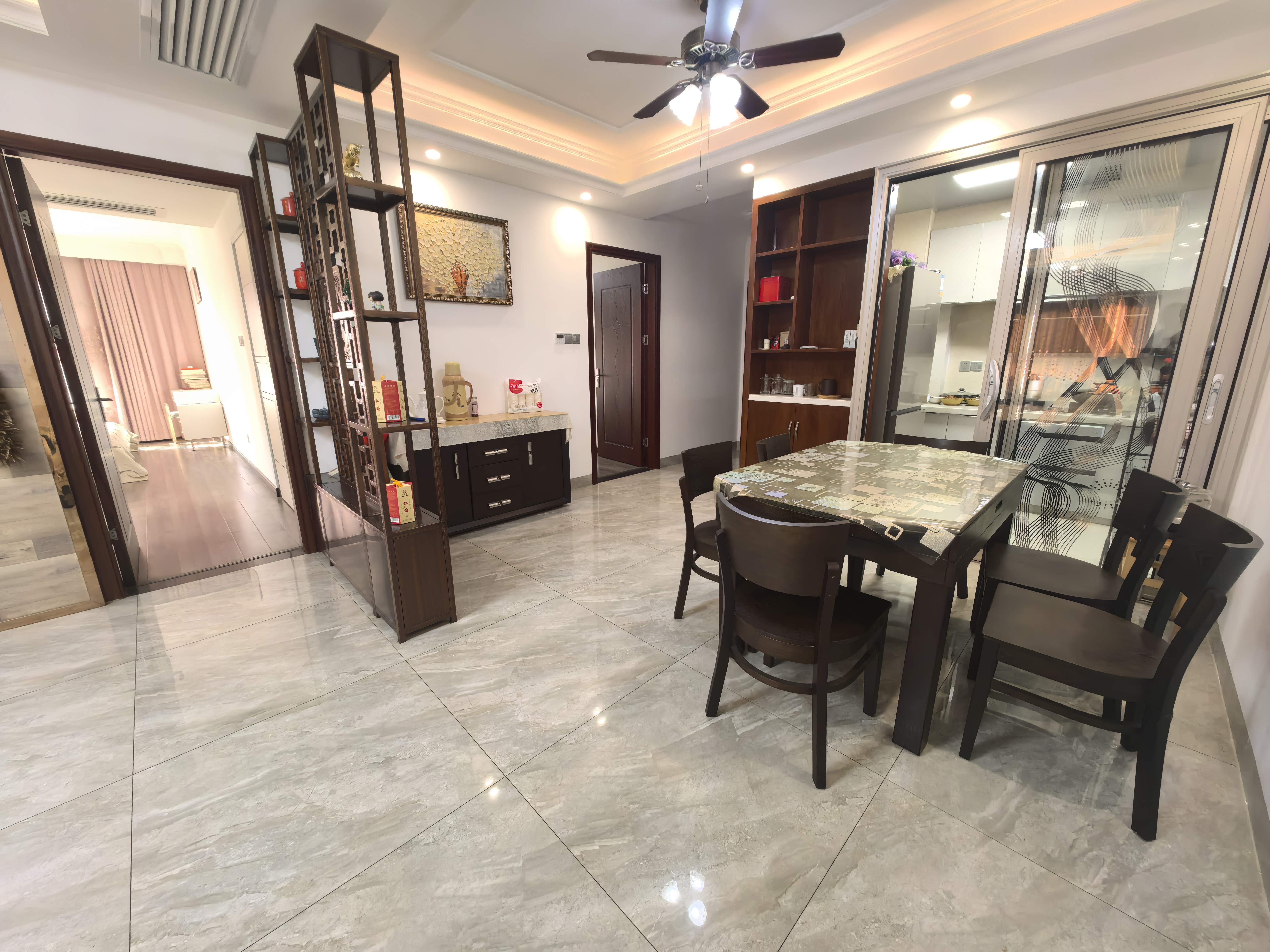 凯风珑城 4室2厅2卫 75.0万 凯风珑城 4室2厅2卫 75.0万室内图