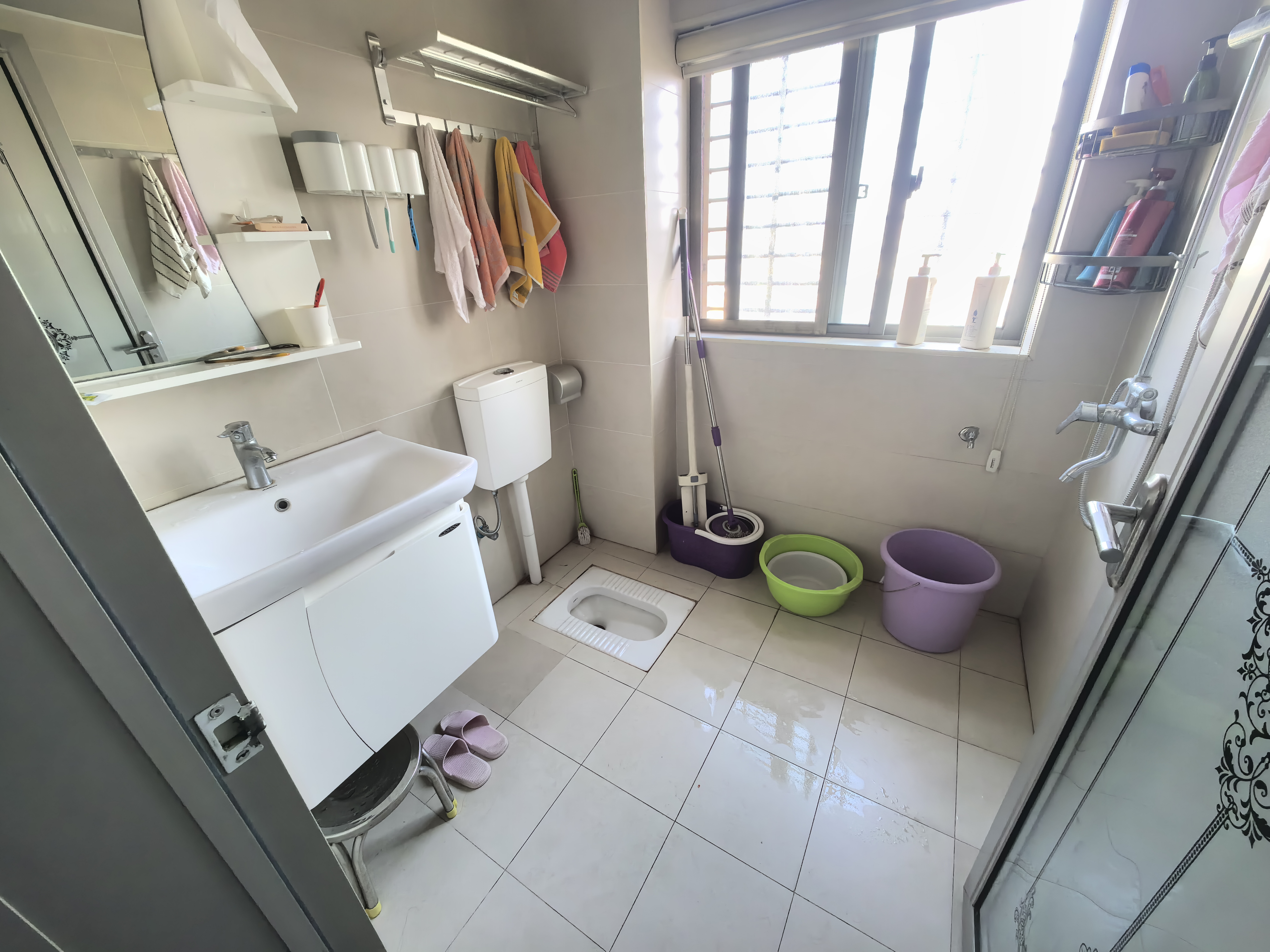 凯风珑城 4室2厅2卫 75.0万 凯风珑城 4室2厅2卫 75.0万室内图