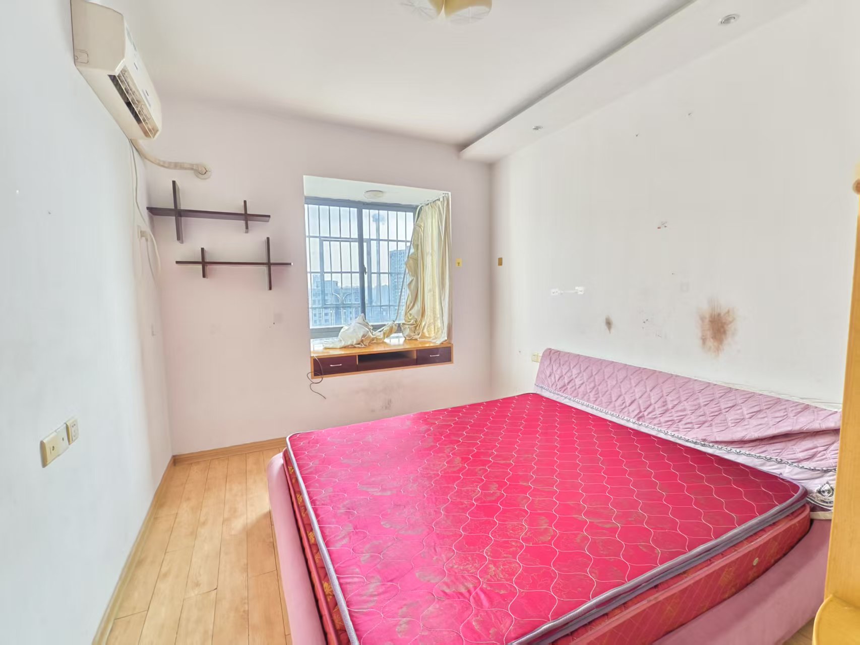 圣华名城建设北路110号 2室2厅1卫 28.8万 圣华名城建设北路110号 2室2厅1卫 28.8万室内图