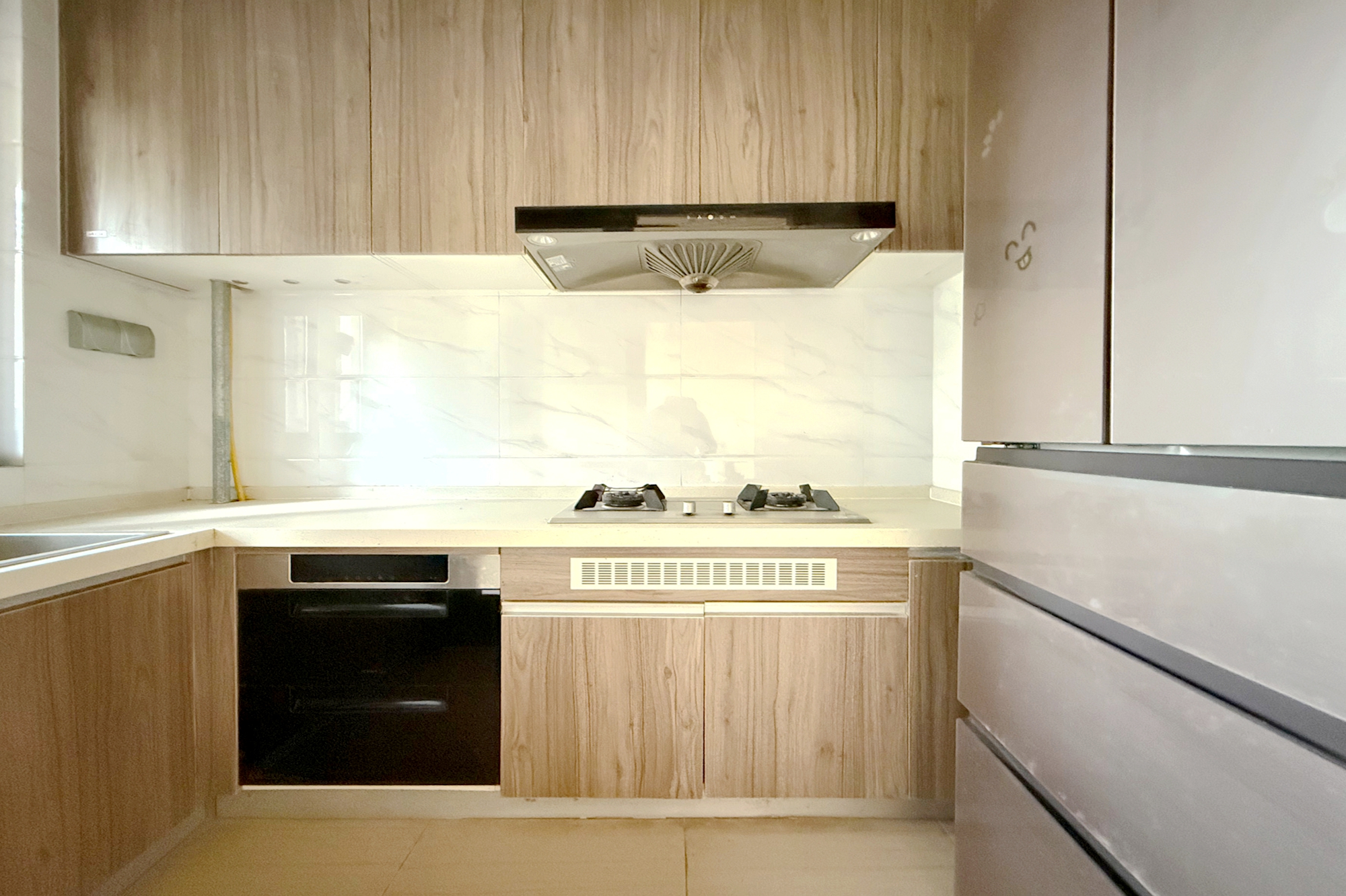 碧桂园高尔夫花园  4室2厅2卫    112.0万 碧桂园高尔夫花园  4室2厅2卫    112.0万厨房