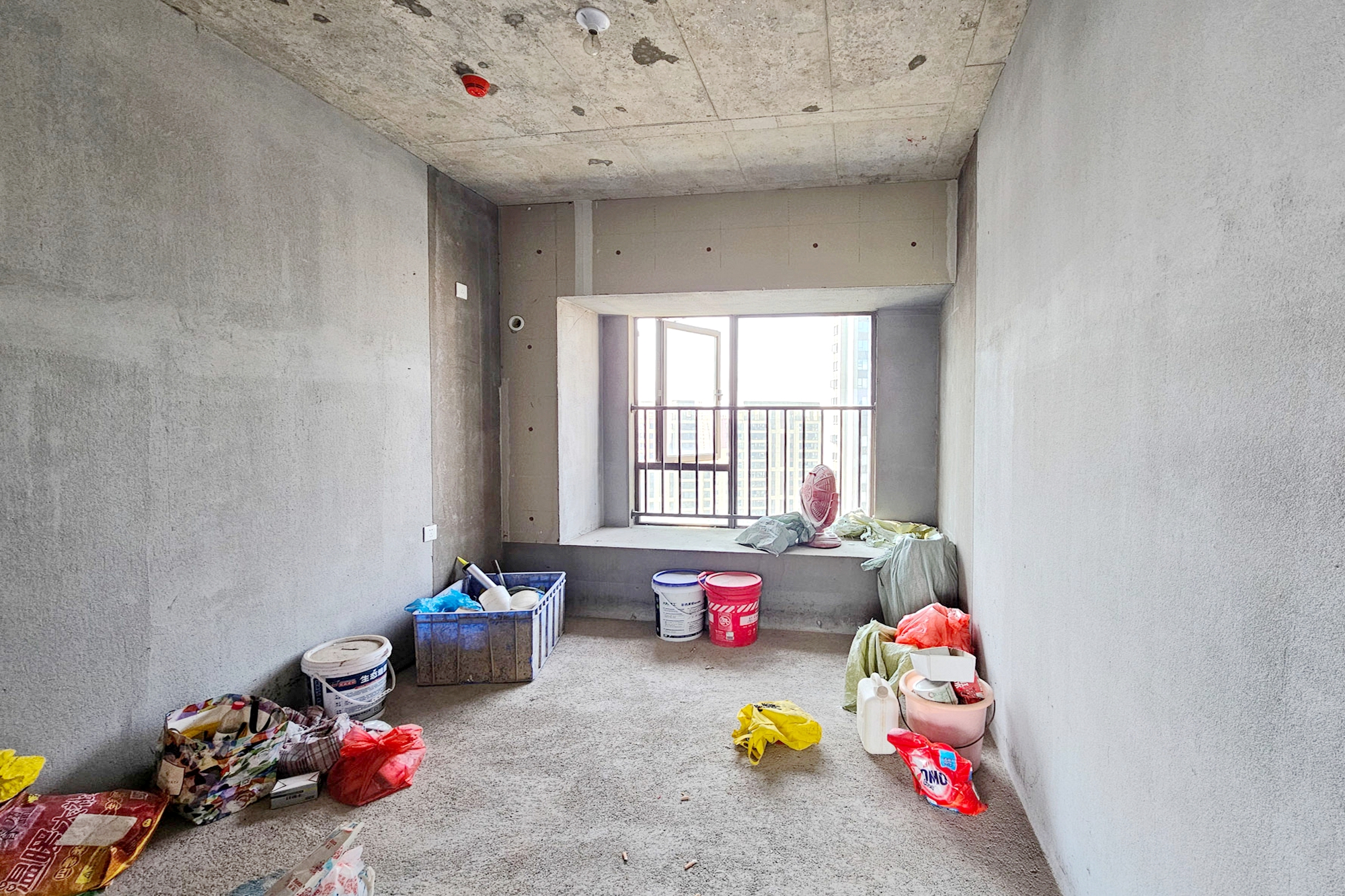 阳光城尚东湾凌云府 4室2厅3卫 186.0万 阳光城尚东湾凌云府 4室2厅3卫 186.0万其他