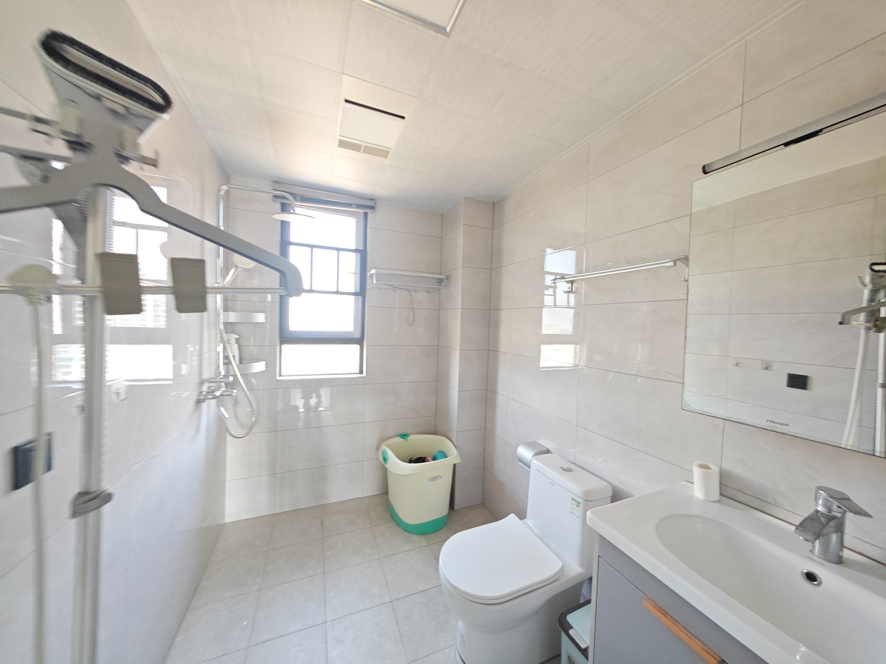 保利城(中航城国际社区、郡原美村) 4室2厅2卫 118.8万 保利城(中航城国际社区、郡原美村) 4室2厅2卫 118.8万其他