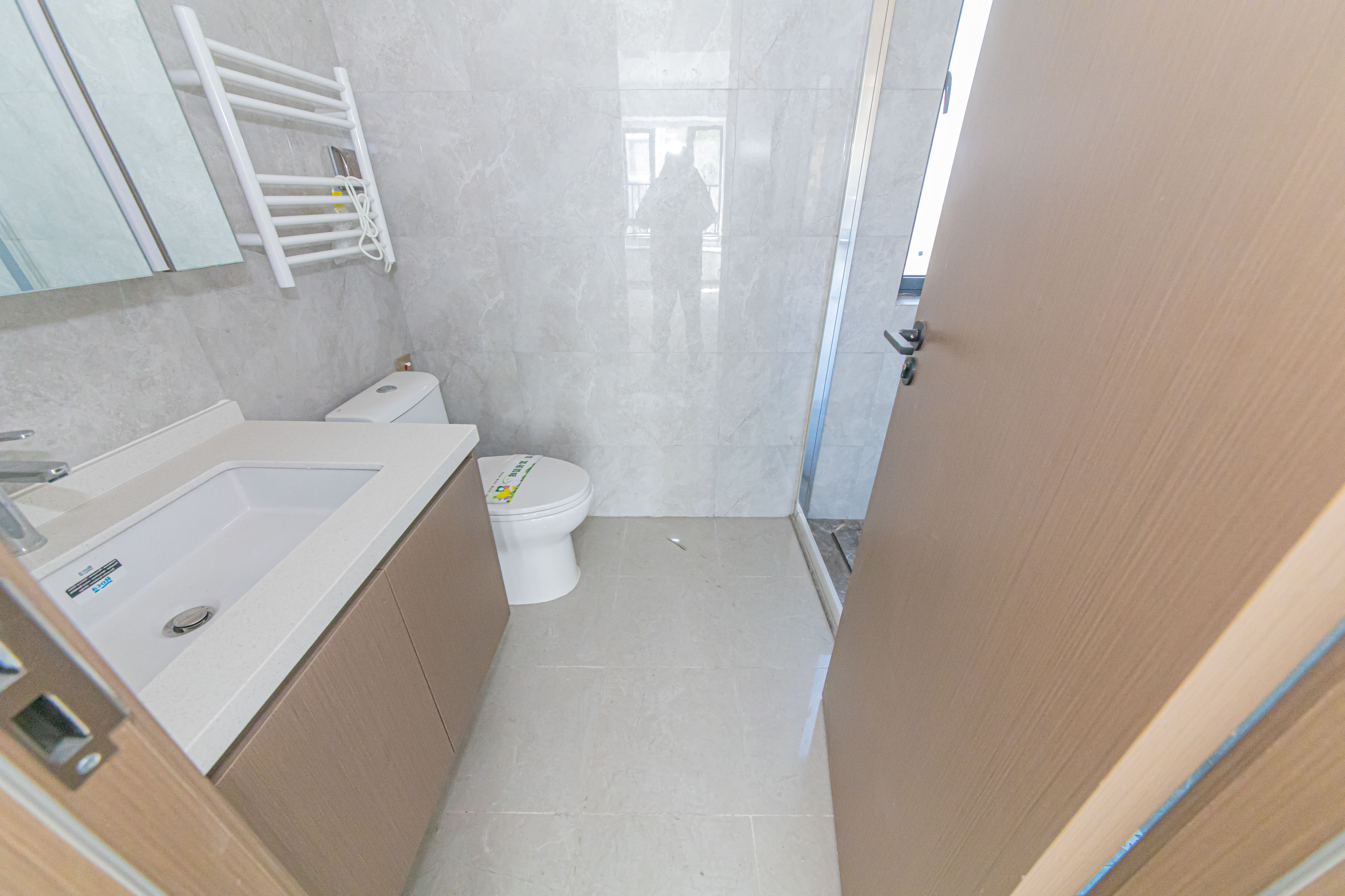 江悦和鸣 3室2厅2卫 195.0万 江悦和鸣 3室2厅2卫 195.0万卫生间