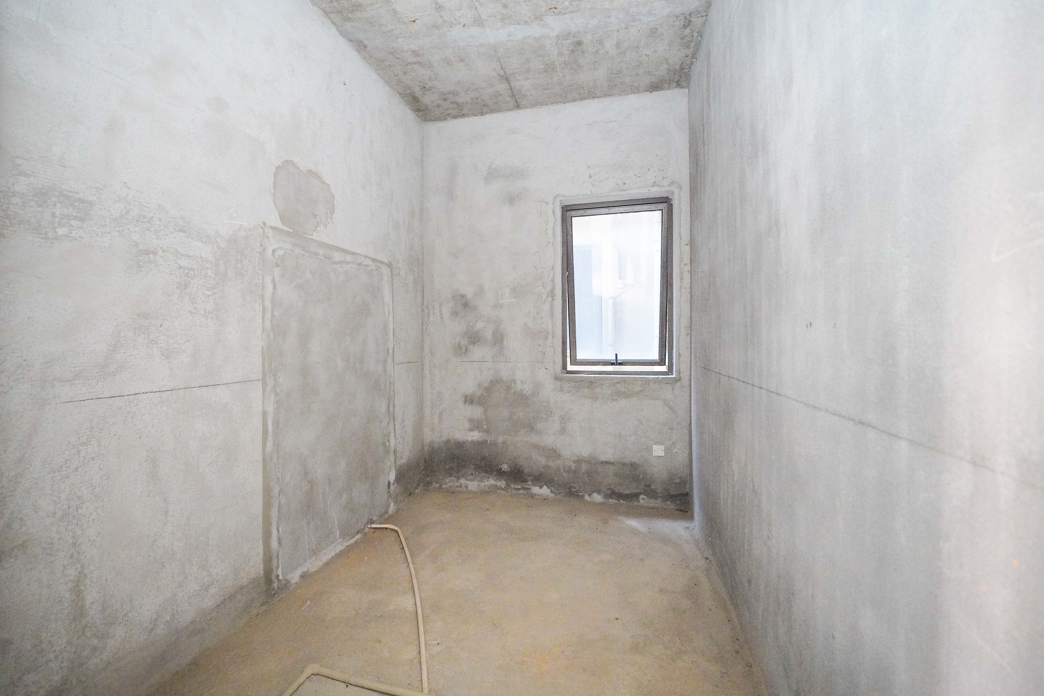 佳兆业天墅  5室2厅3卫    165.0万其他