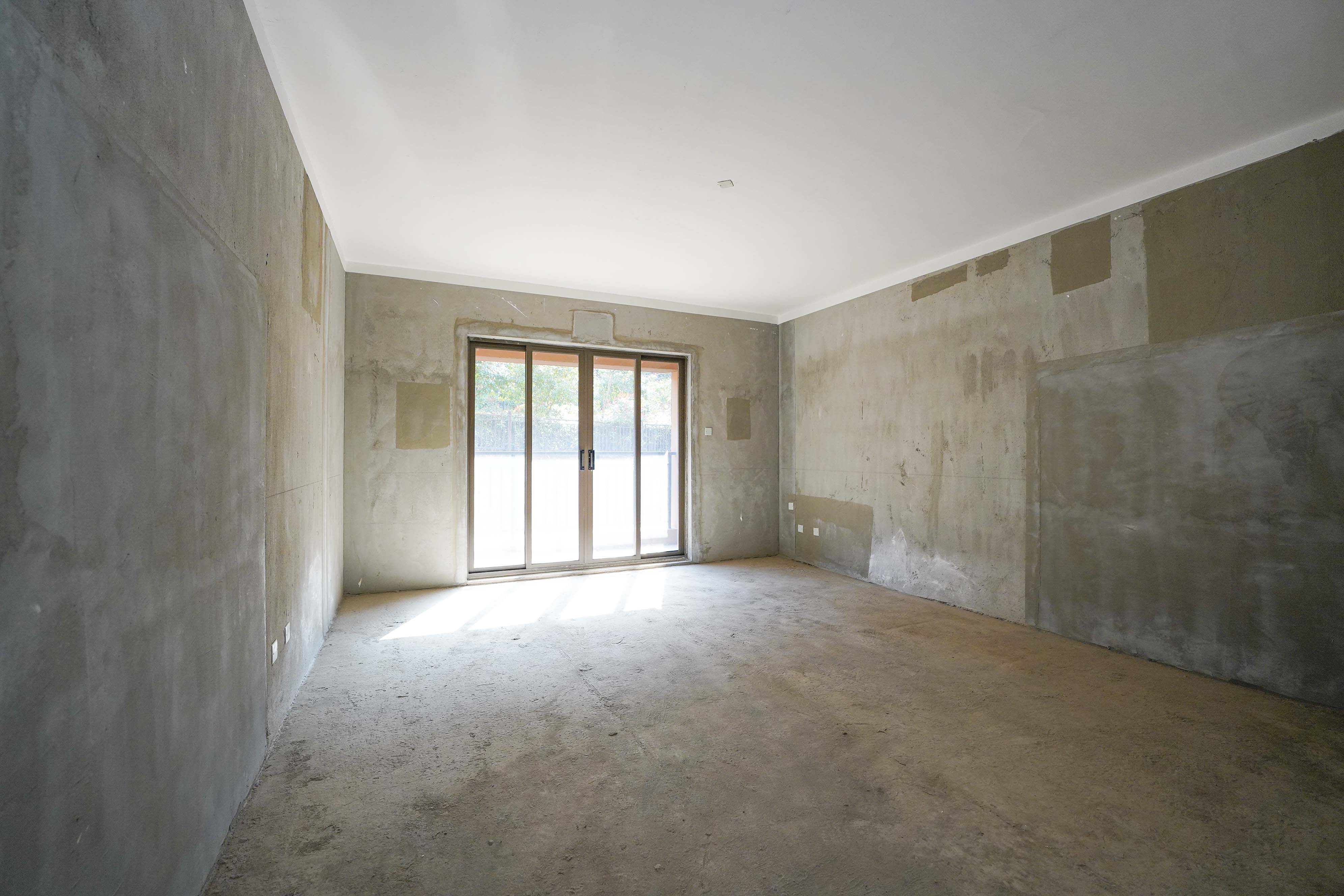 佳兆业天墅  5室2厅3卫    165.0万卧室