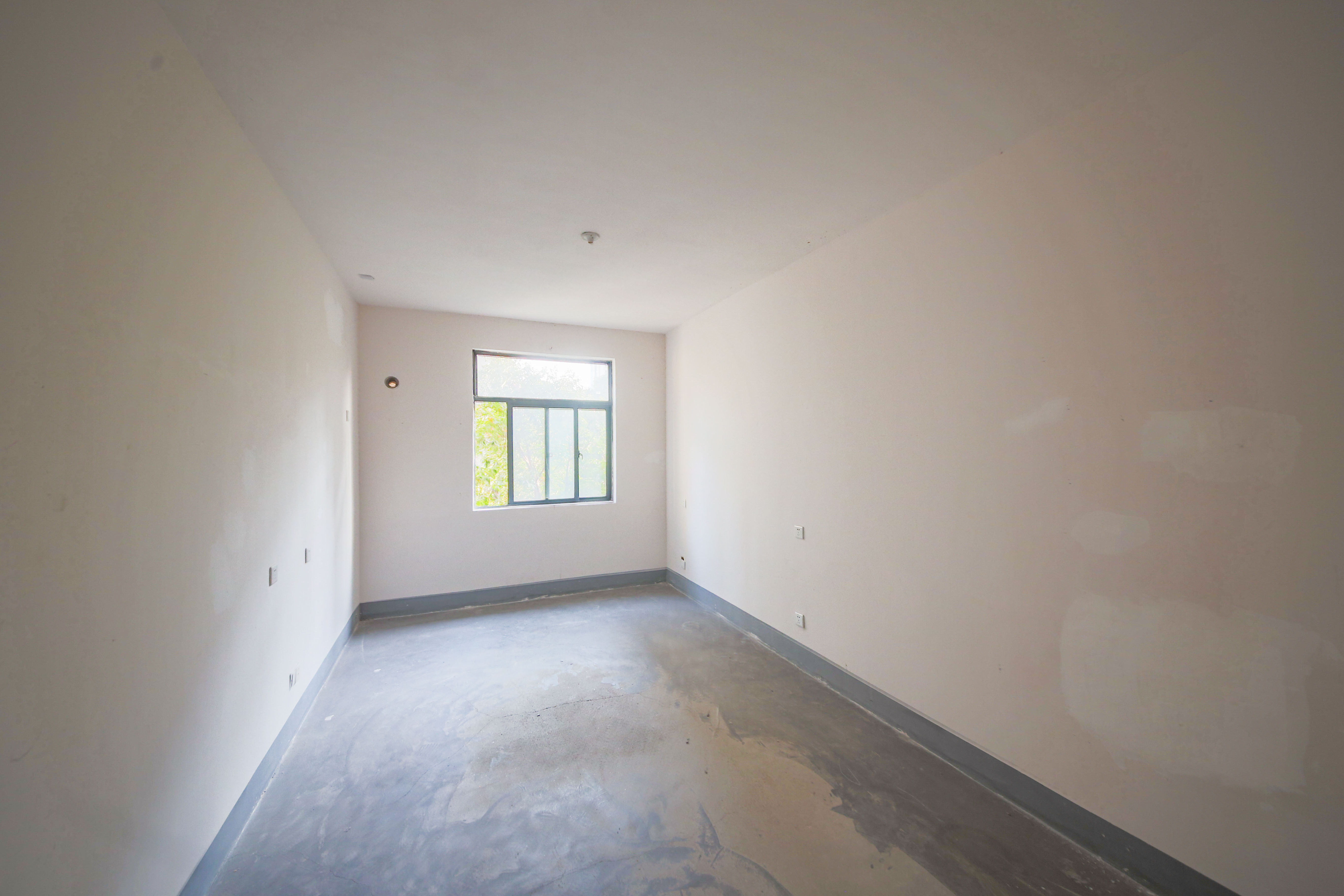 青园  4室2厅2卫    195.0万 青园  4室2厅2卫    195.0万卧室