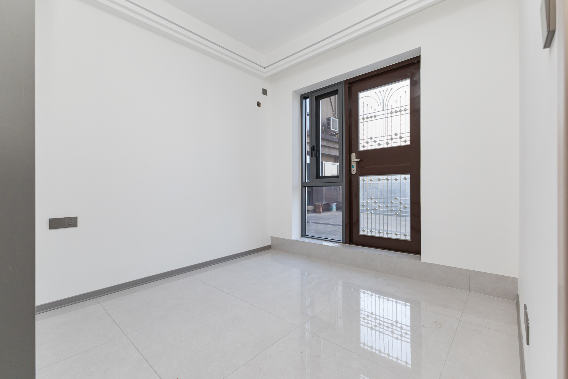 长燃新奥佳园  2室2厅1卫    65.0万 长燃新奥佳园  2室2厅1卫    65.0万卧室