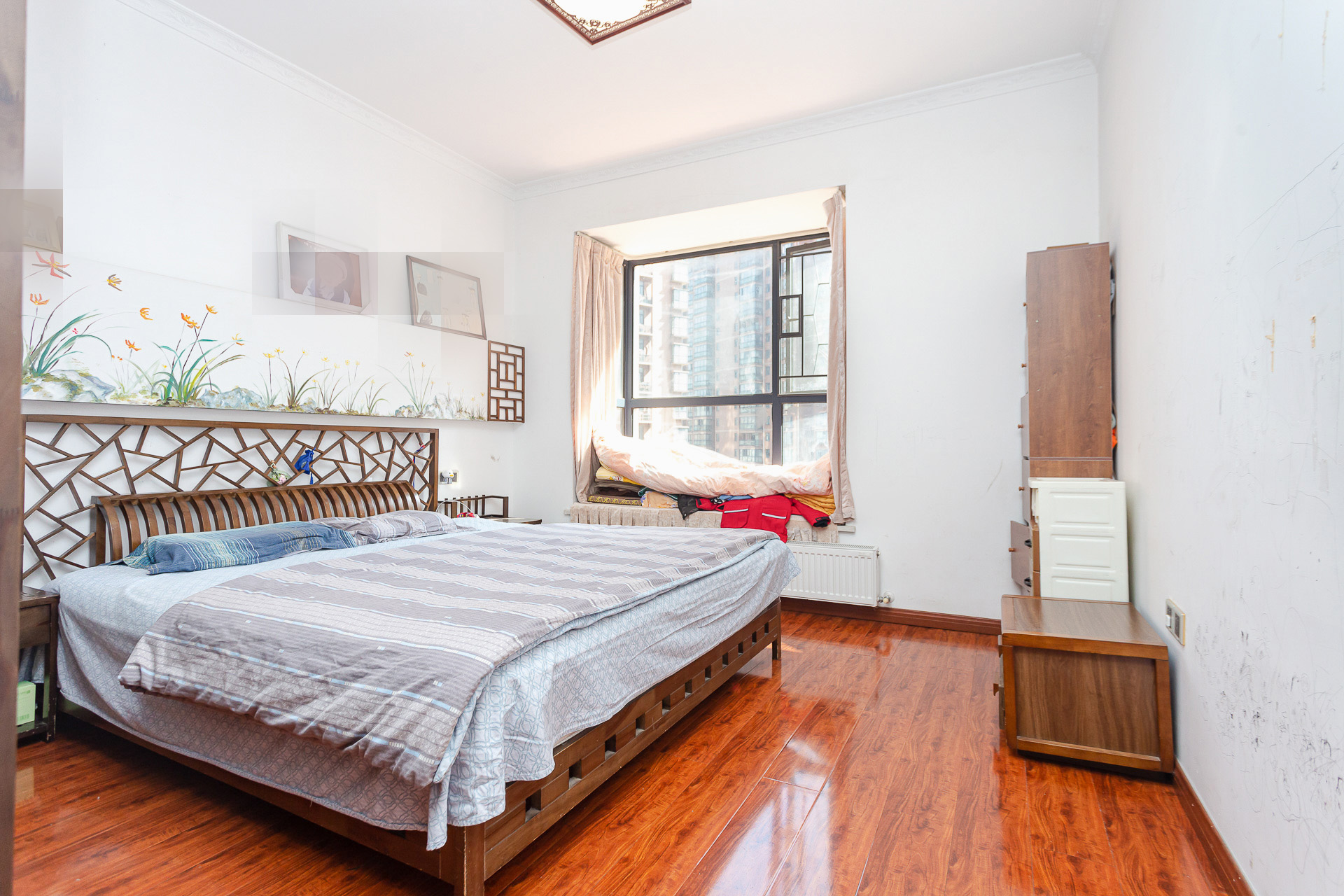 珠江东方明珠(新地东方明珠)一二期 3室2厅2卫 96.0万 珠江东方明珠(新地东方明珠)一二期 3室2厅2卫 96.0万卧室