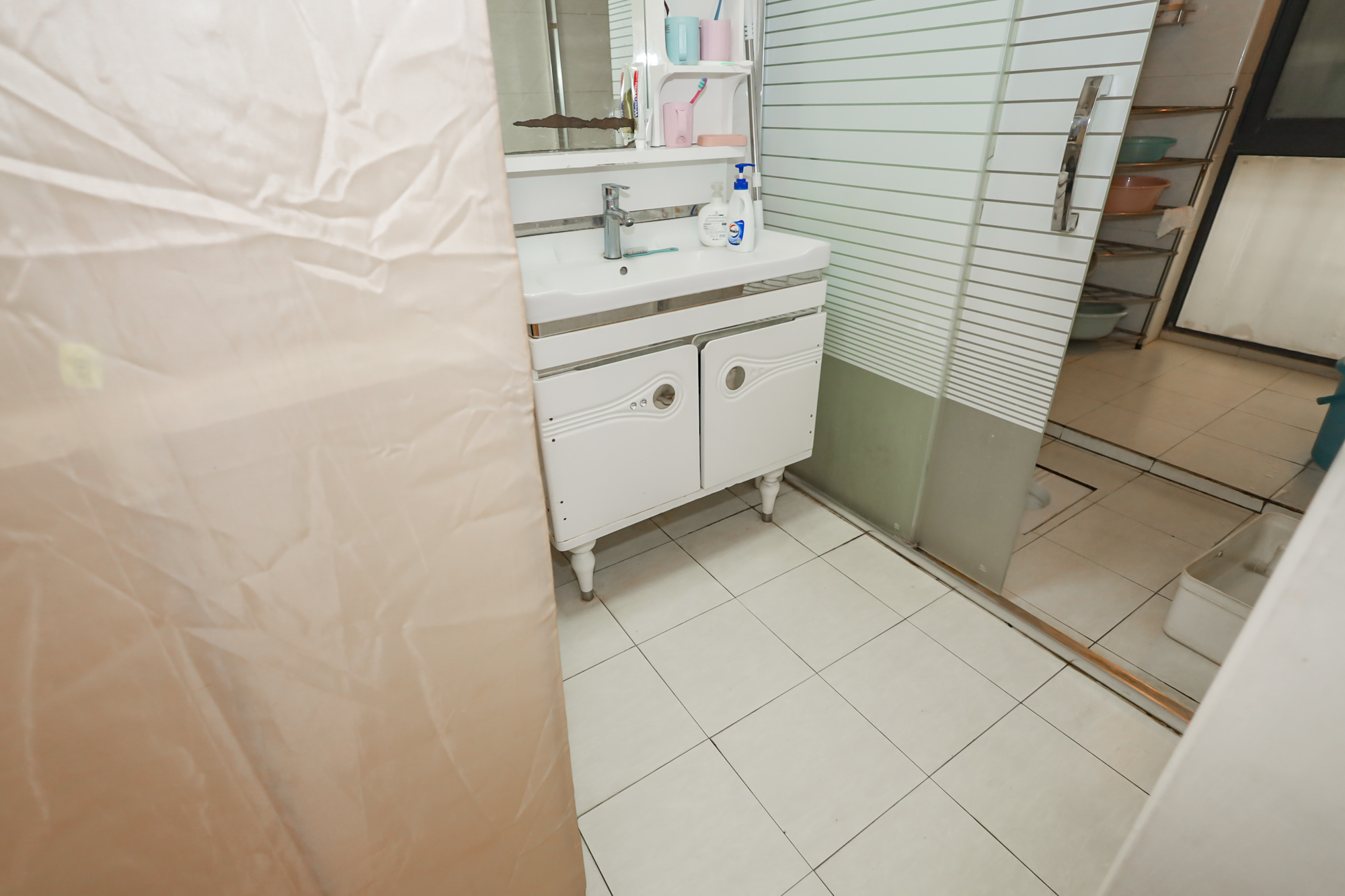 兰亭都荟（璟峰苑）  3室2厅1卫   124.00万卫生间