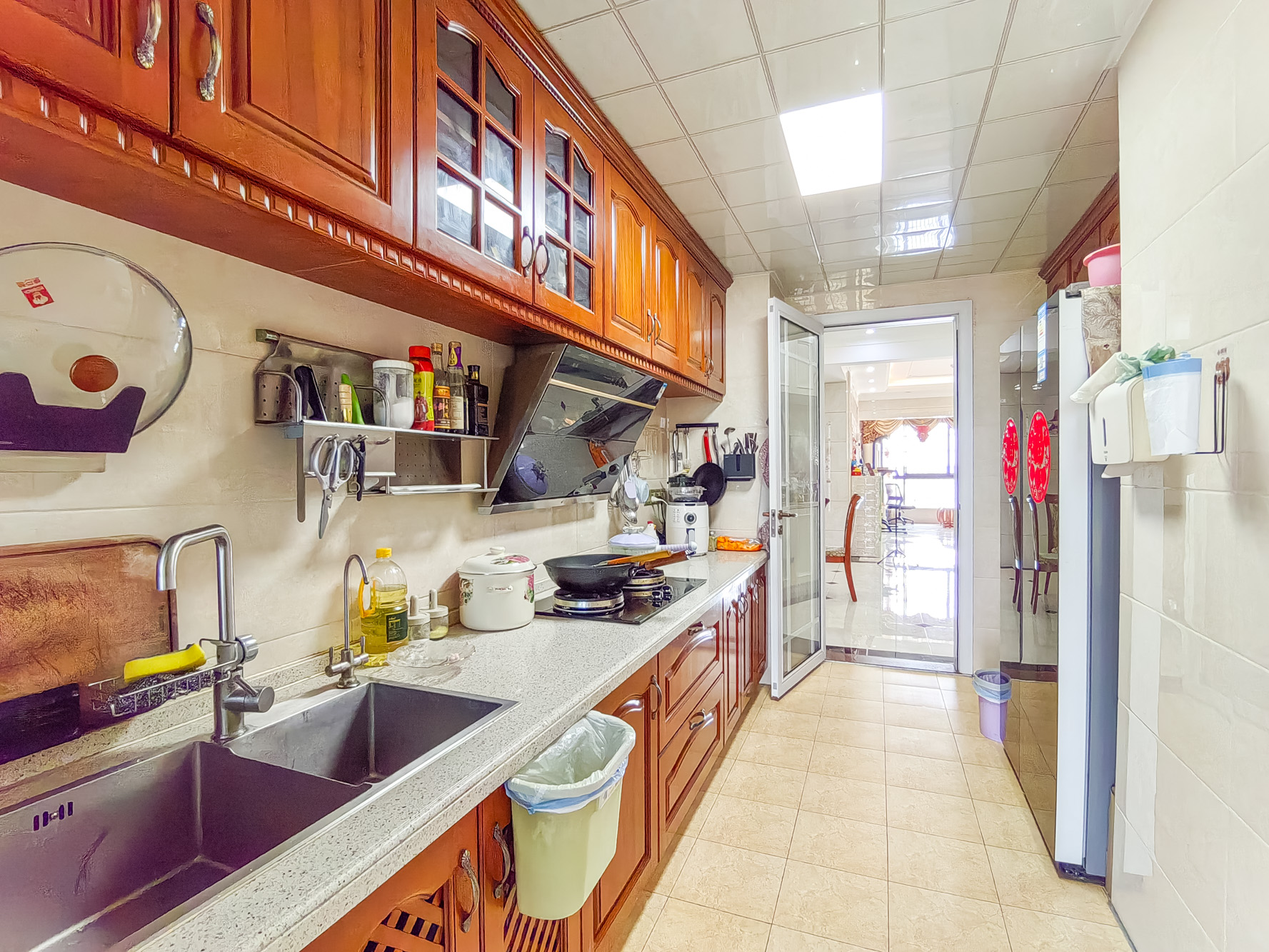 碧桂园威尼斯城 4室2厅2卫 166.98万 碧桂园威尼斯城 4室2厅2卫 166.98万厨房