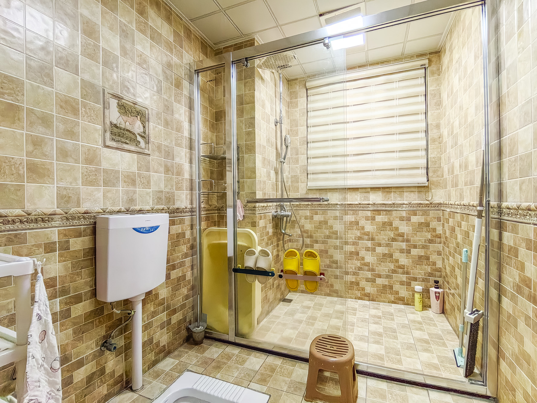 碧桂园威尼斯城 4室2厅2卫 166.98万 碧桂园威尼斯城 4室2厅2卫 166.98万卫生间