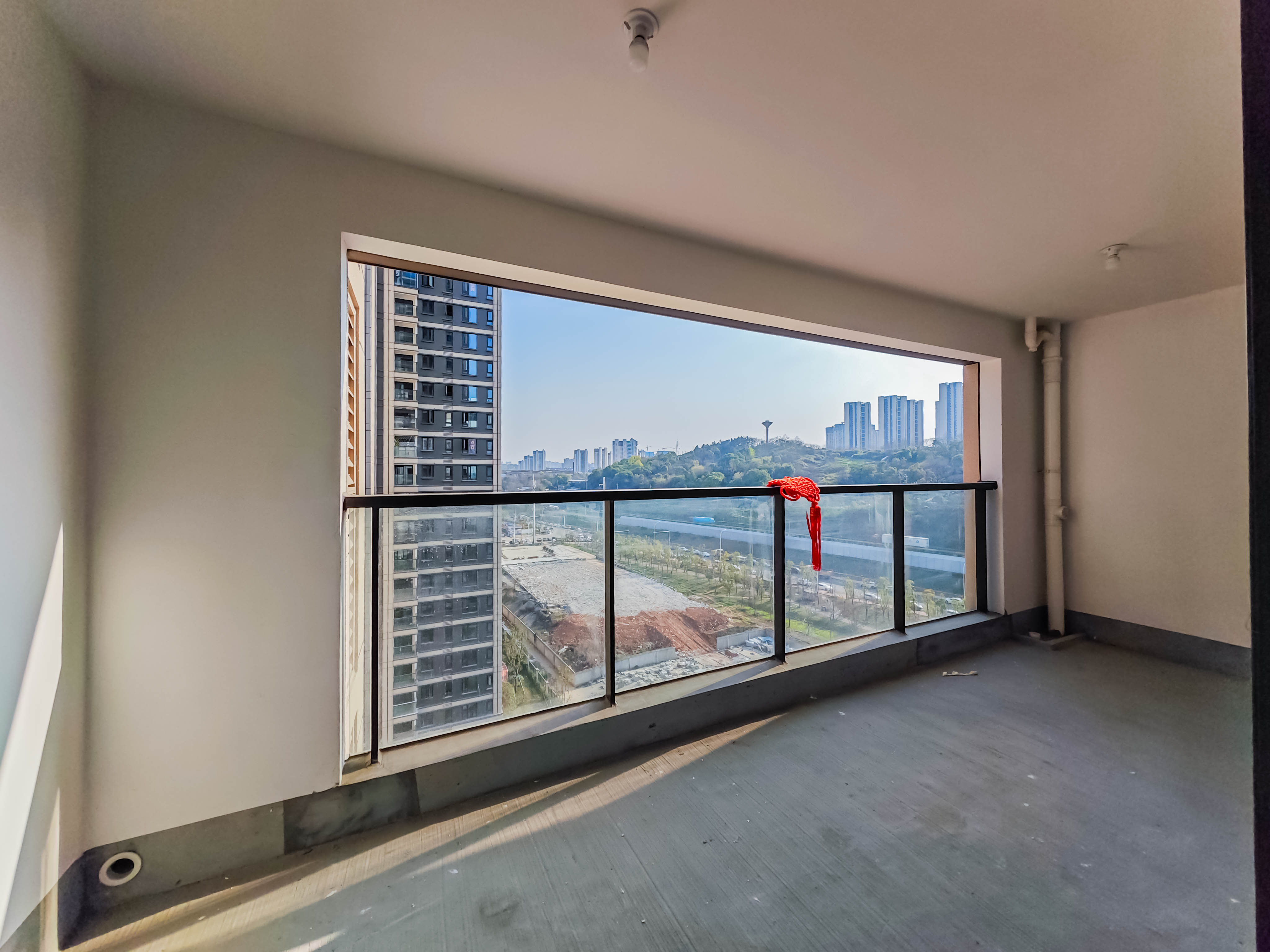 建发玖洲观澜  4室2厅2卫   180.00万其他