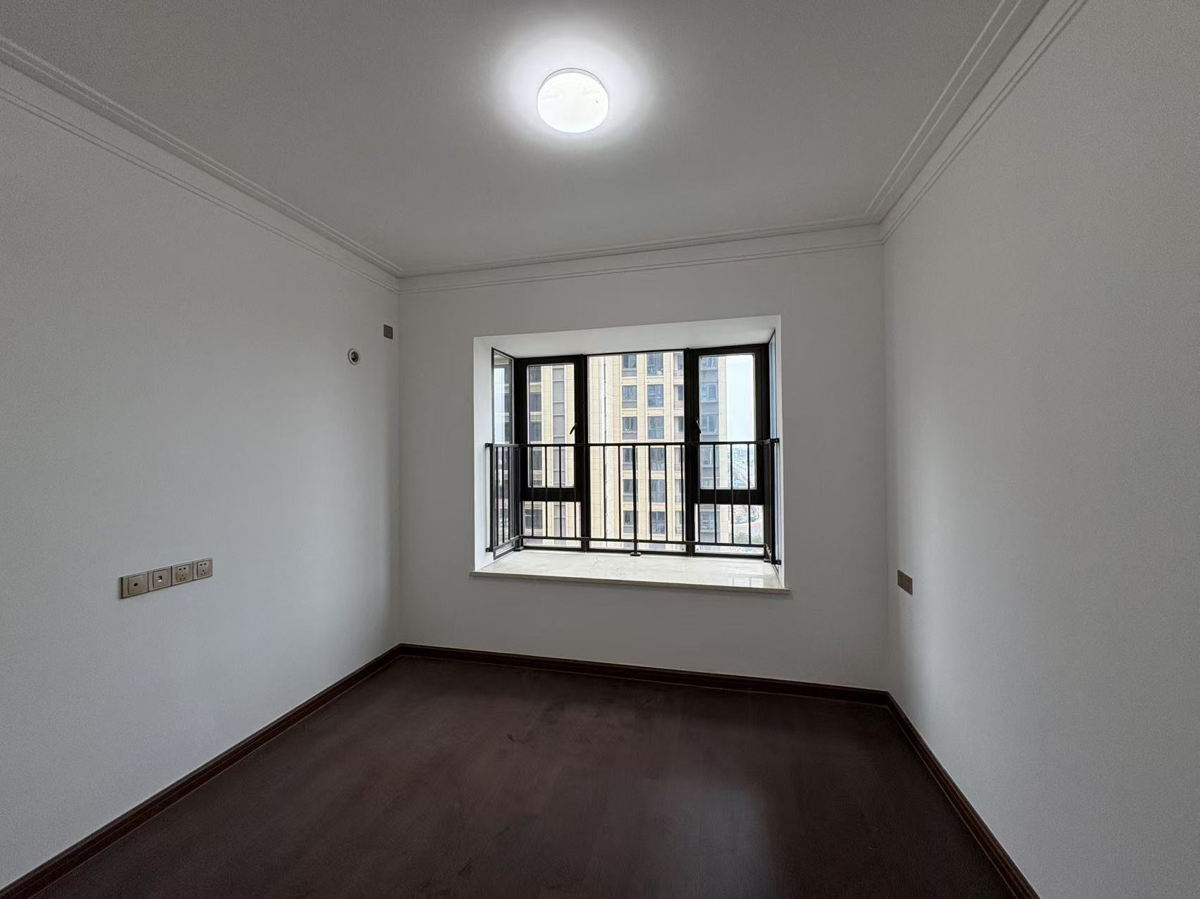 城际空间站 4室2厅2卫 66.0万 城际空间站 4室2厅2卫 66.0万室内图