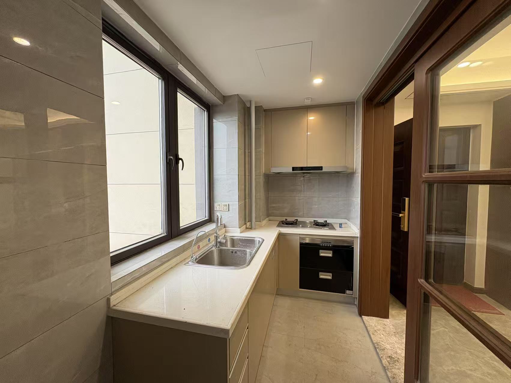 城际空间站 4室2厅2卫 66.0万 城际空间站 4室2厅2卫 66.0万室内图