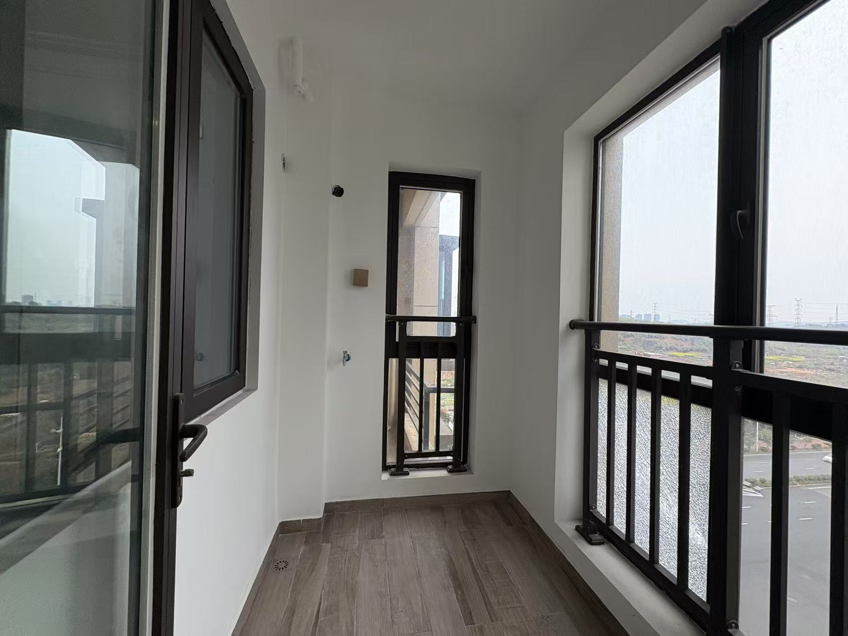 城际空间站 4室2厅2卫 66.0万 城际空间站 4室2厅2卫 66.0万室内图