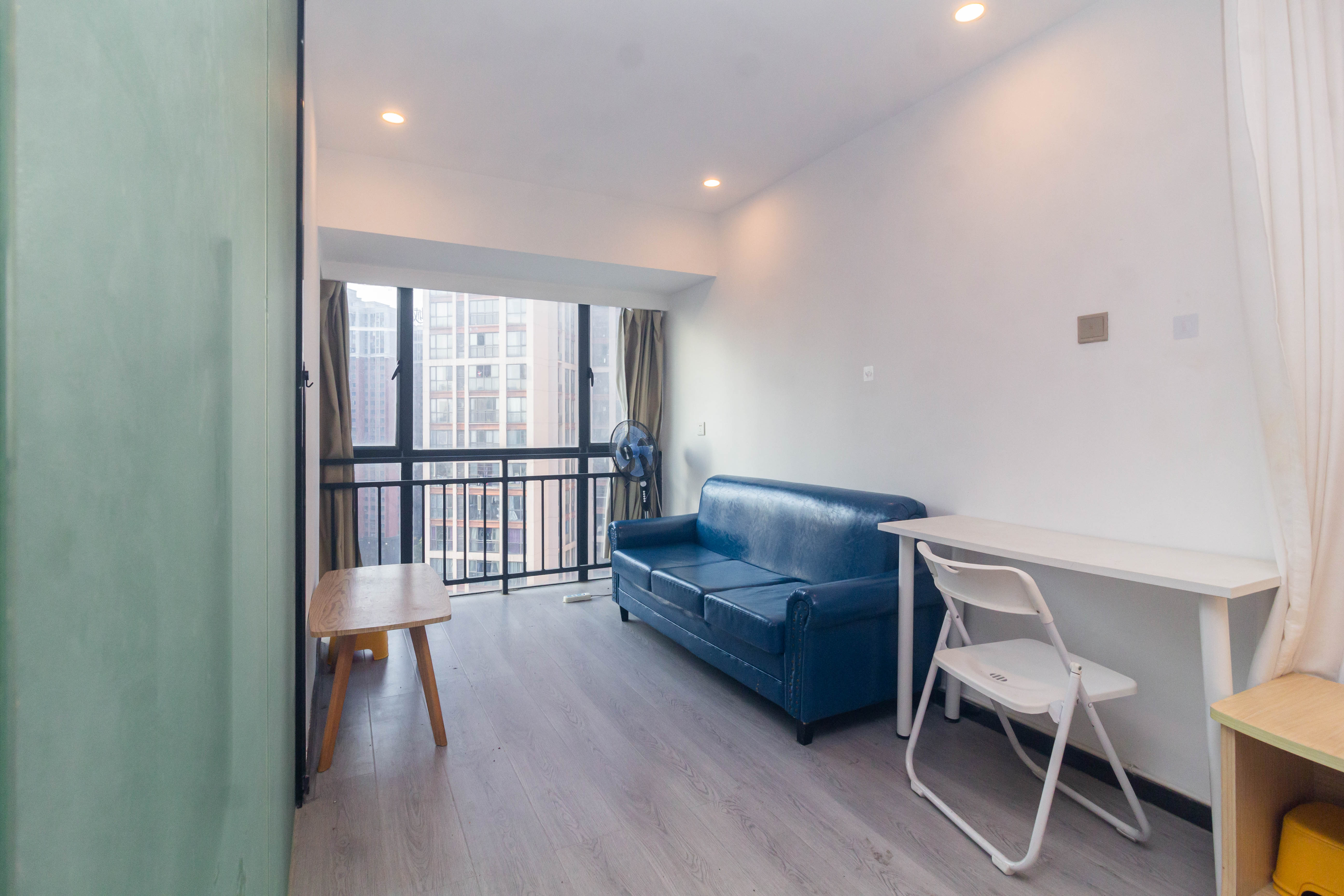 方略90公馆  1室1厅1卫    19.8万 方略90公馆  1室1厅1卫    19.8万卫生间