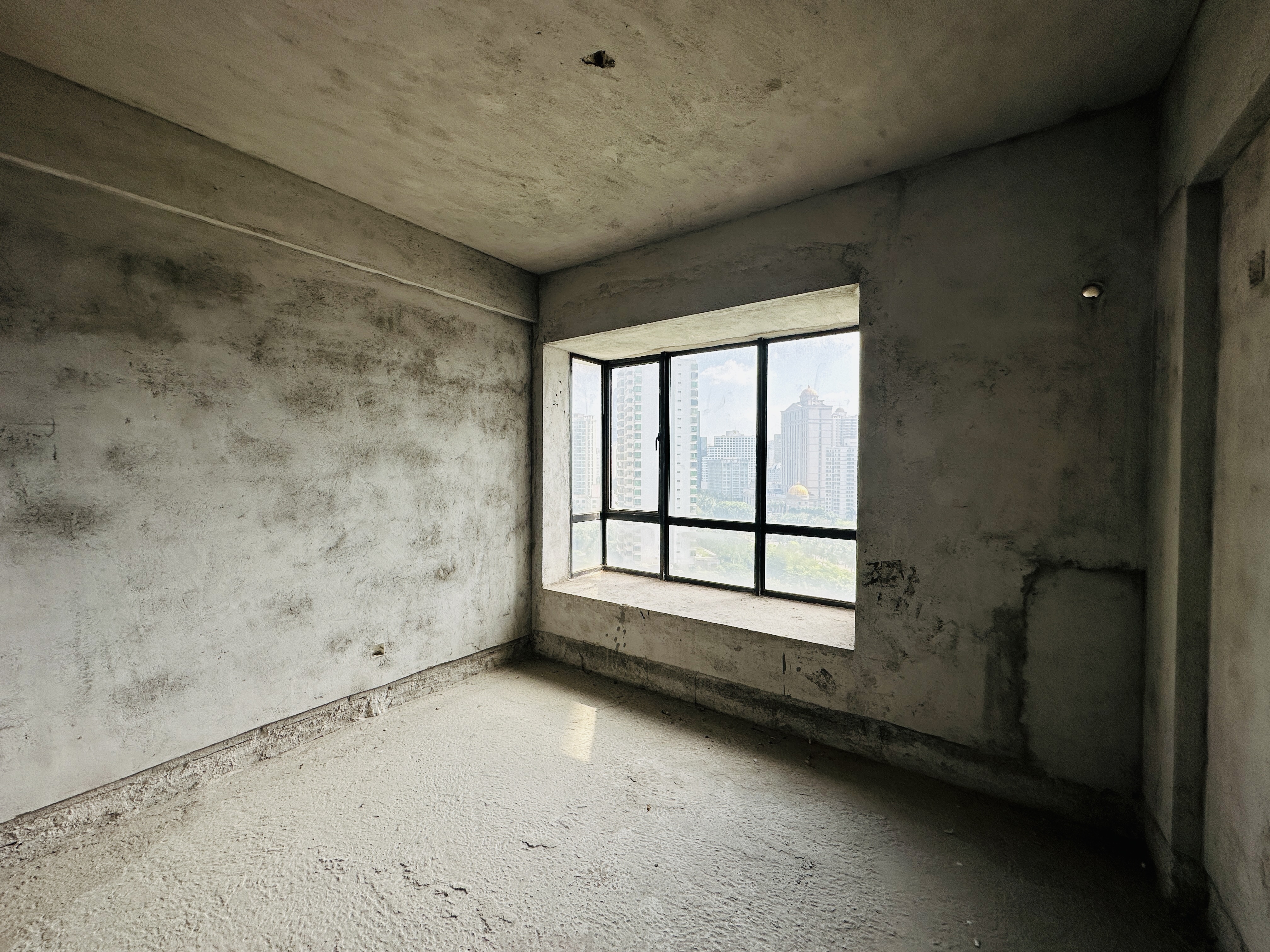 洛杉矶城 2室2厅1卫 140.0万 洛杉矶城 2室2厅1卫 140.0万室内图