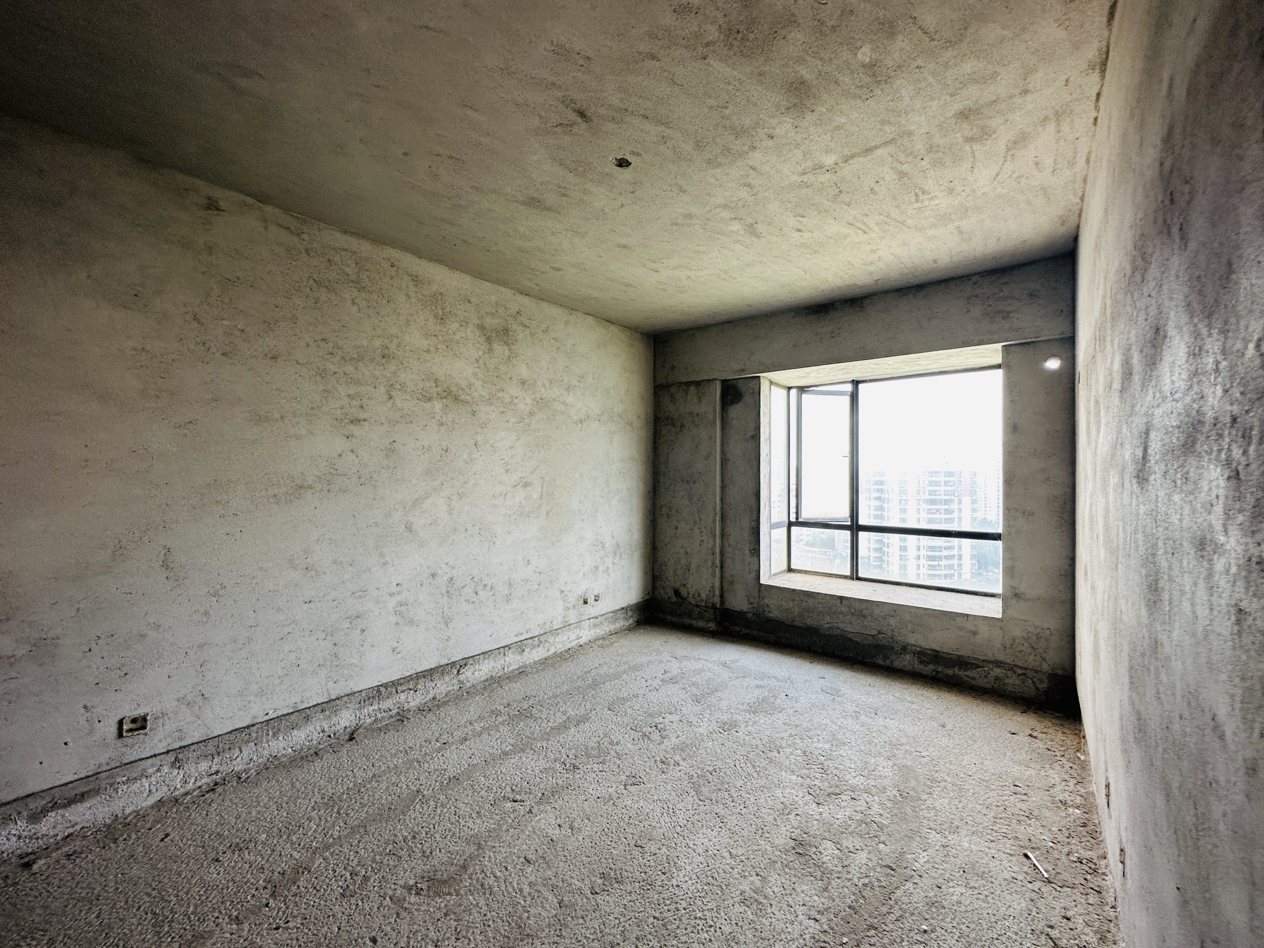 洛杉矶城 2室2厅1卫 140.0万 洛杉矶城 2室2厅1卫 140.0万室内图