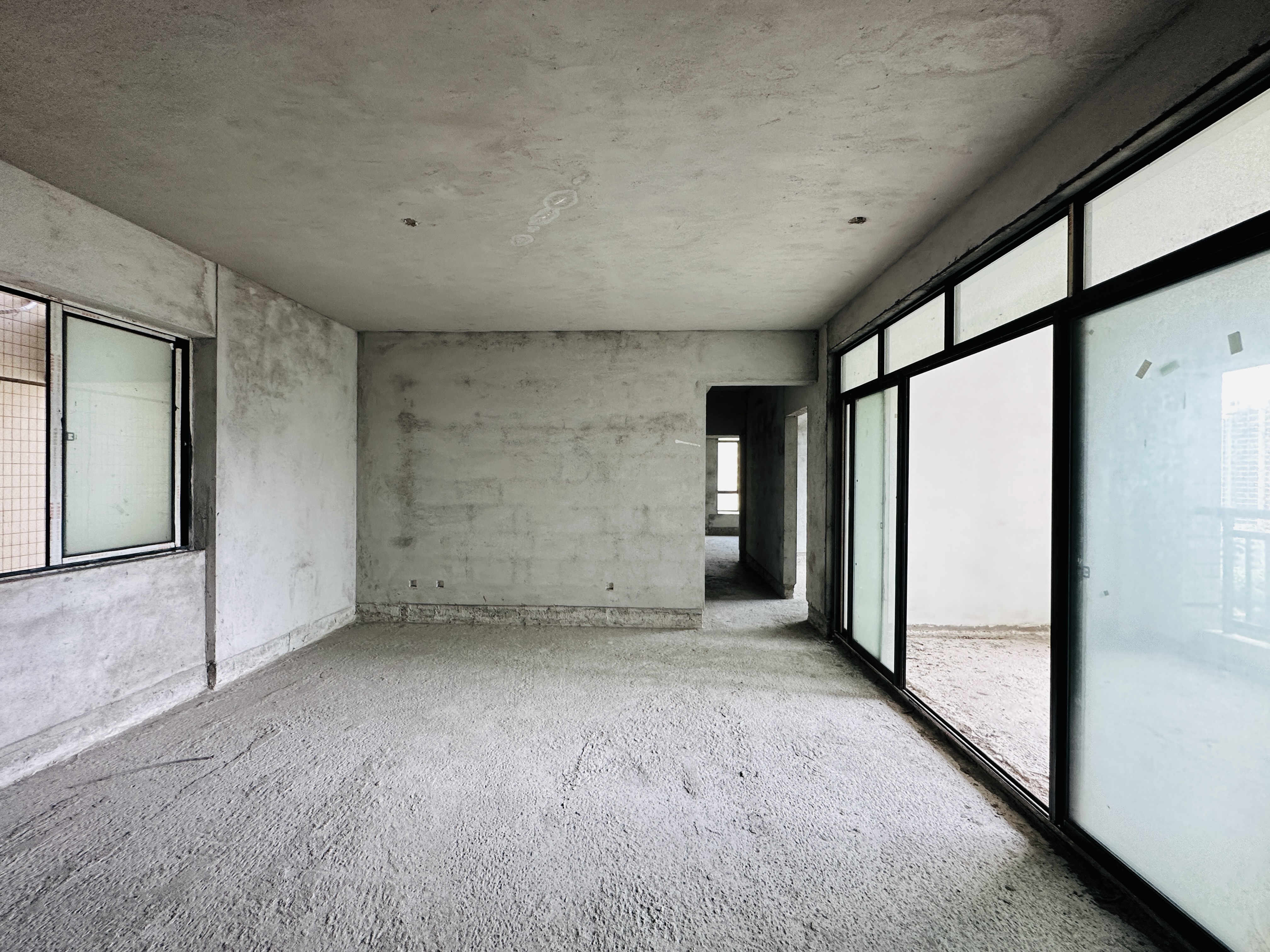 洛杉矶城 2室2厅1卫 140.0万 洛杉矶城 2室2厅1卫 140.0万室内图