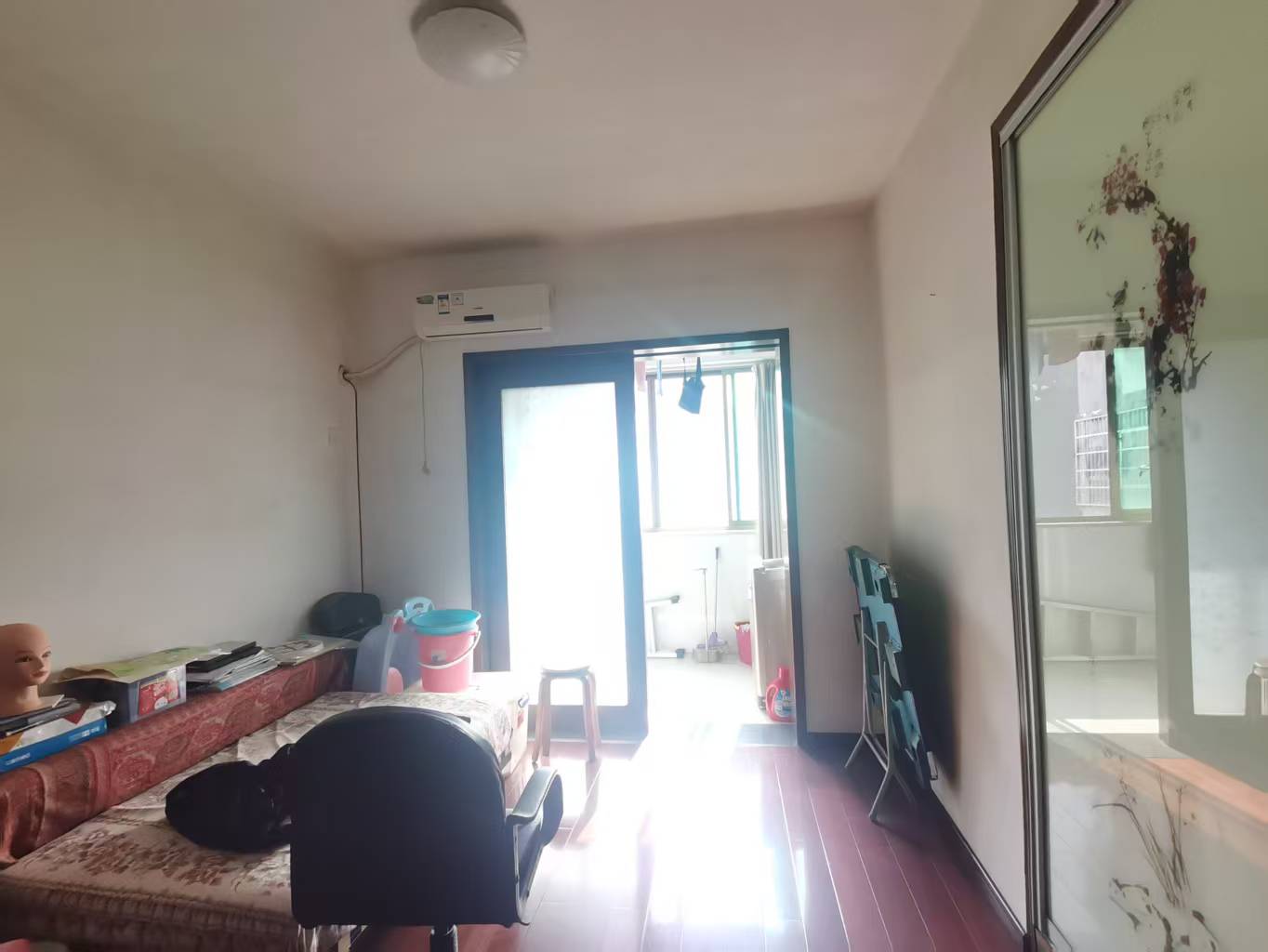 梓怡华盛家园 3室2厅2卫 1800.0元/月 梓怡华盛家园 3室2厅2卫 1800.0元/月室内图