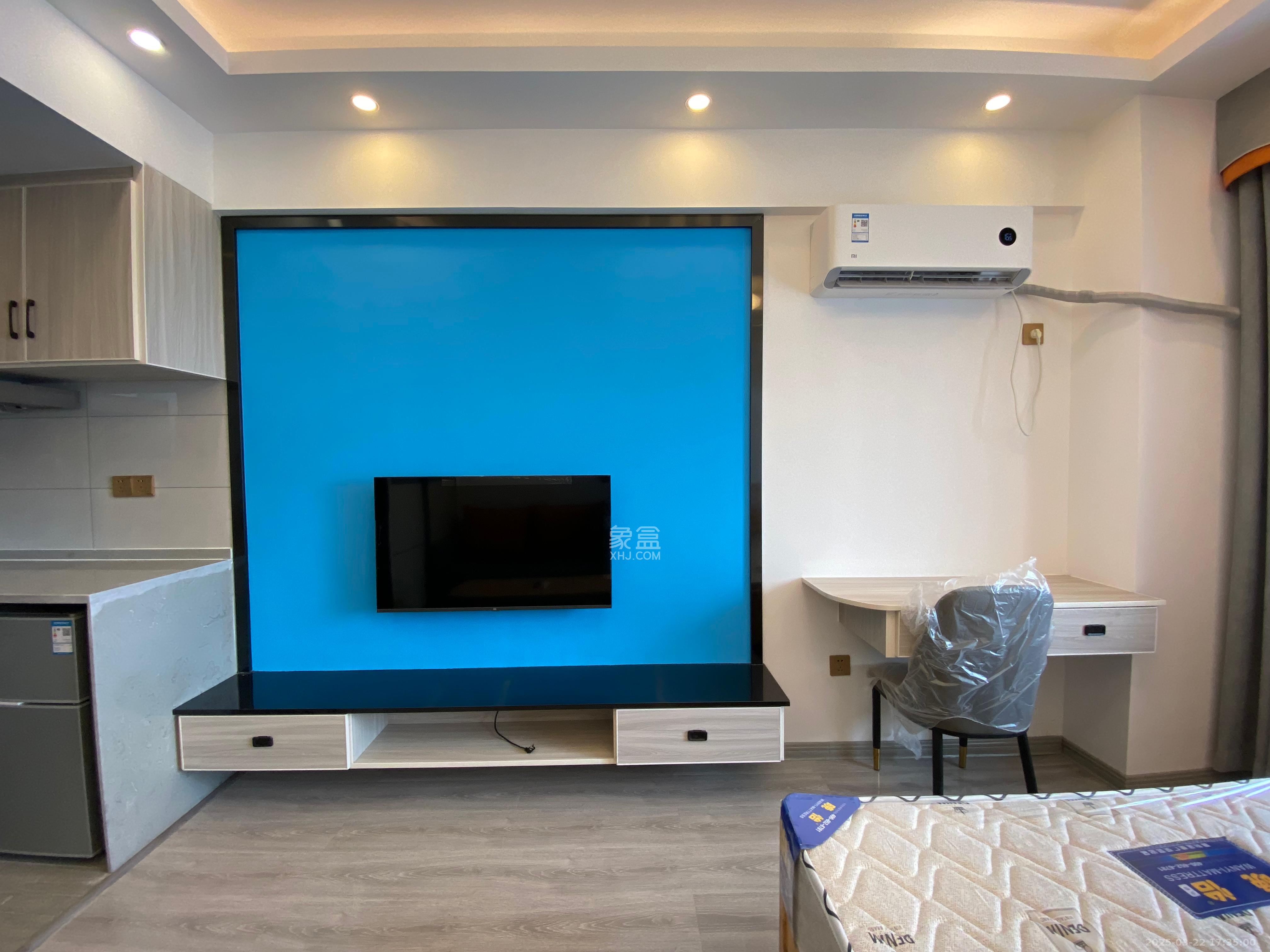 龙湖湘江星座(祺鑫星座公寓) 1室1厅1卫 1600.0元/月 龙湖湘江星座(祺鑫星座公寓) 1室1厅1卫 1600.0元/月室内图