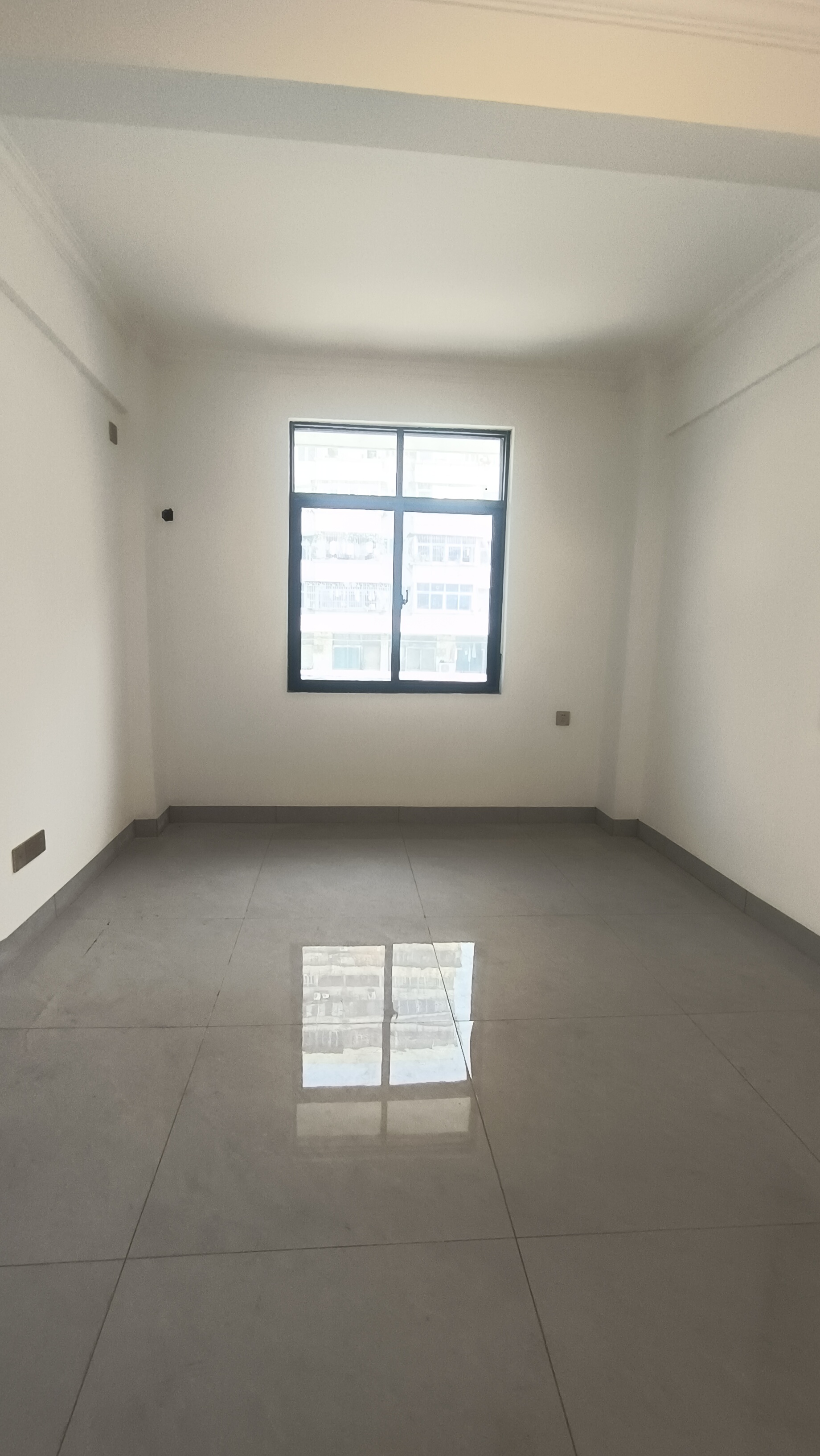 汽车运输总公司大英山住宅区  3室2厅1卫    100.0万 汽车运输总公司大英山住宅区  3室2厅1卫    100.0万卧室