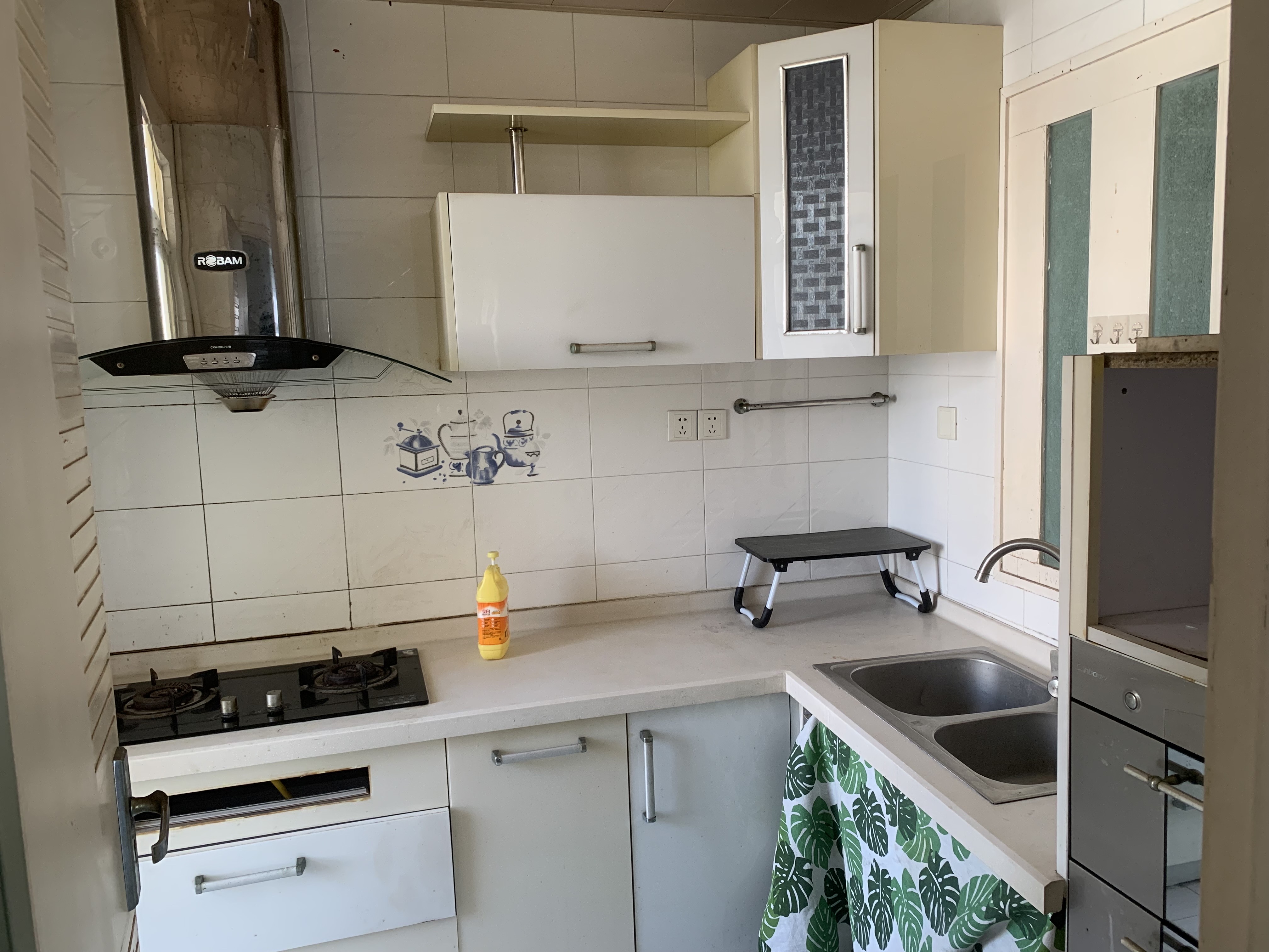 四季华庭1期 2室2厅1卫 112.0万 四季华庭1期 2室2厅1卫 112.0万客厅