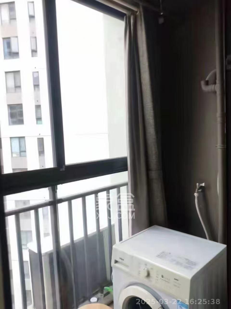 万科城市花园  1室1厅1卫   1260.00元/月室内图