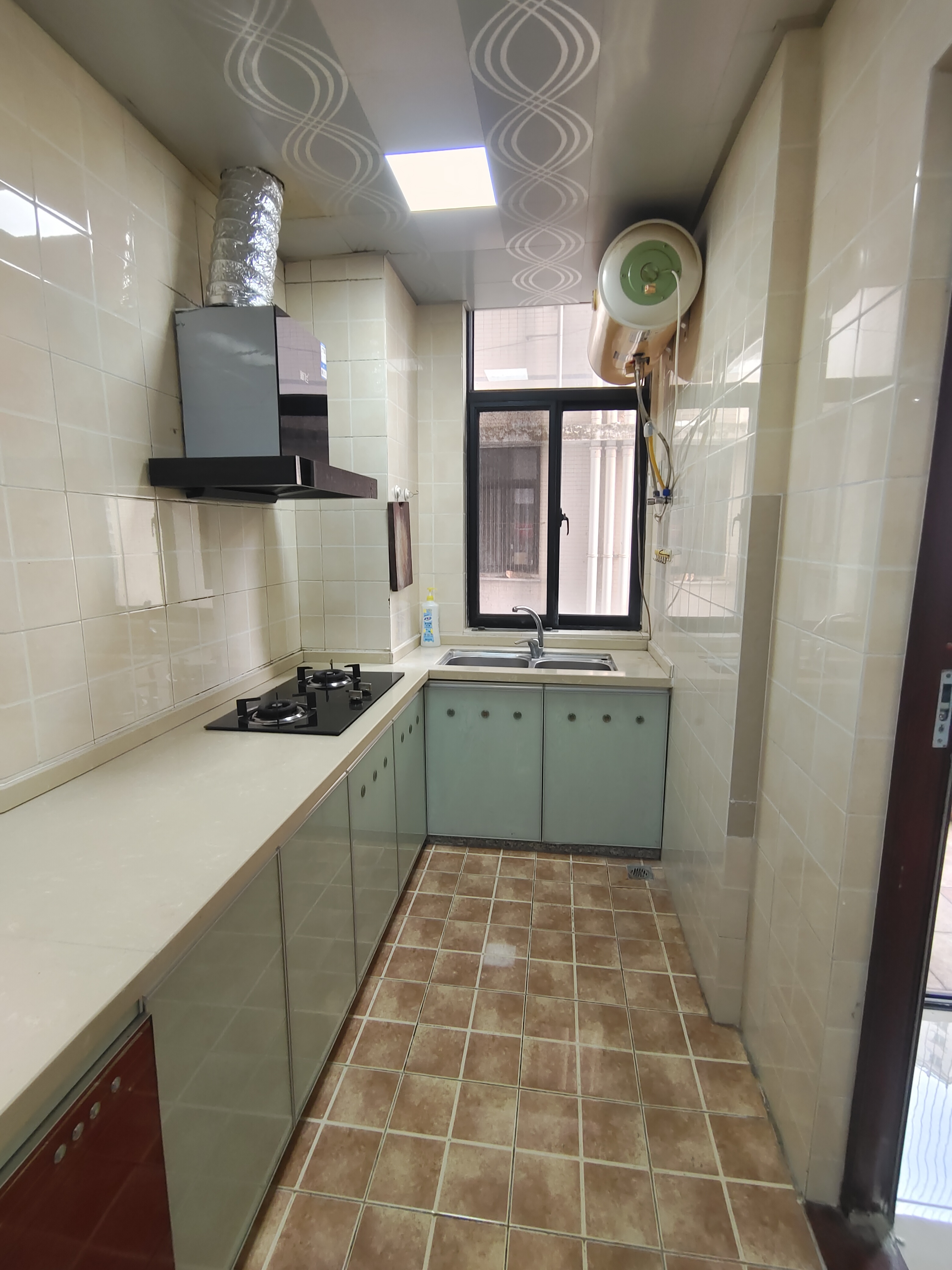 金碧文华 4室2厅2卫 3800.0元/月 金碧文华 4室2厅2卫 3800.0元/月室内图