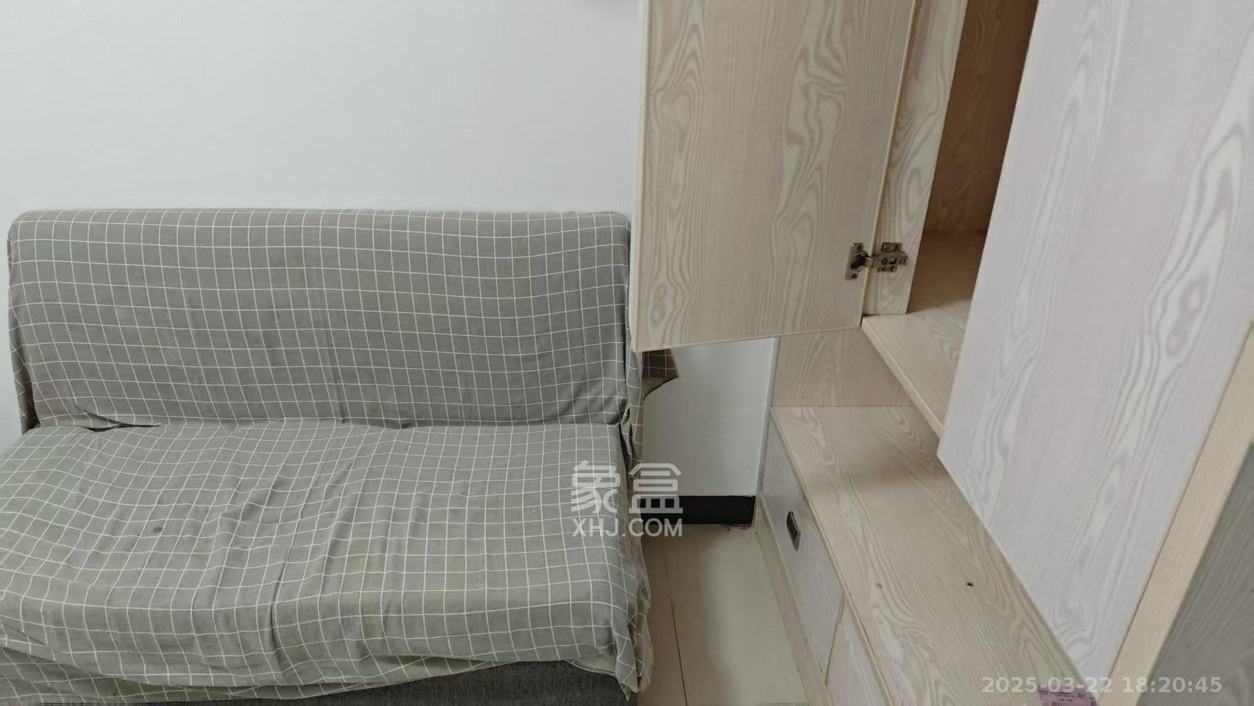 保利麓谷林语I区  1室1厅1卫   1200.00元/月室内图