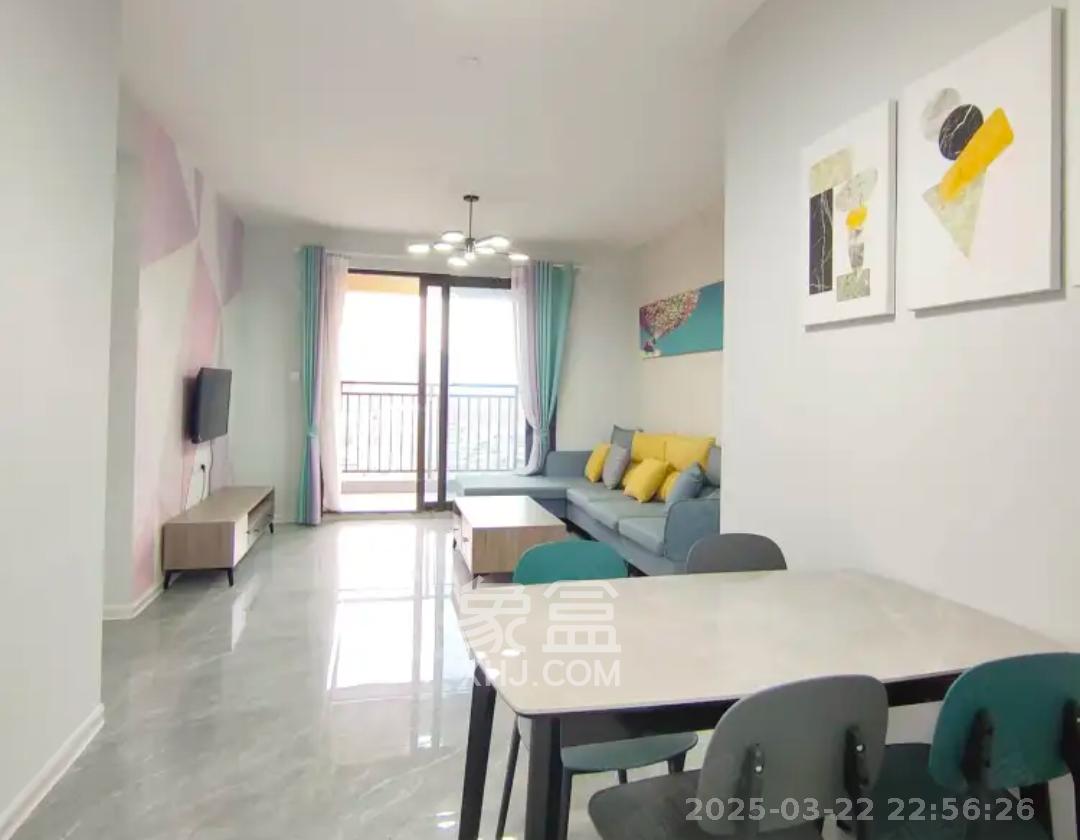 融创融公馆(融创臻苑) 4室2厅2卫 2500.0元/月 融创融公馆(融创臻苑) 4室2厅2卫 2500.0元/月室内图