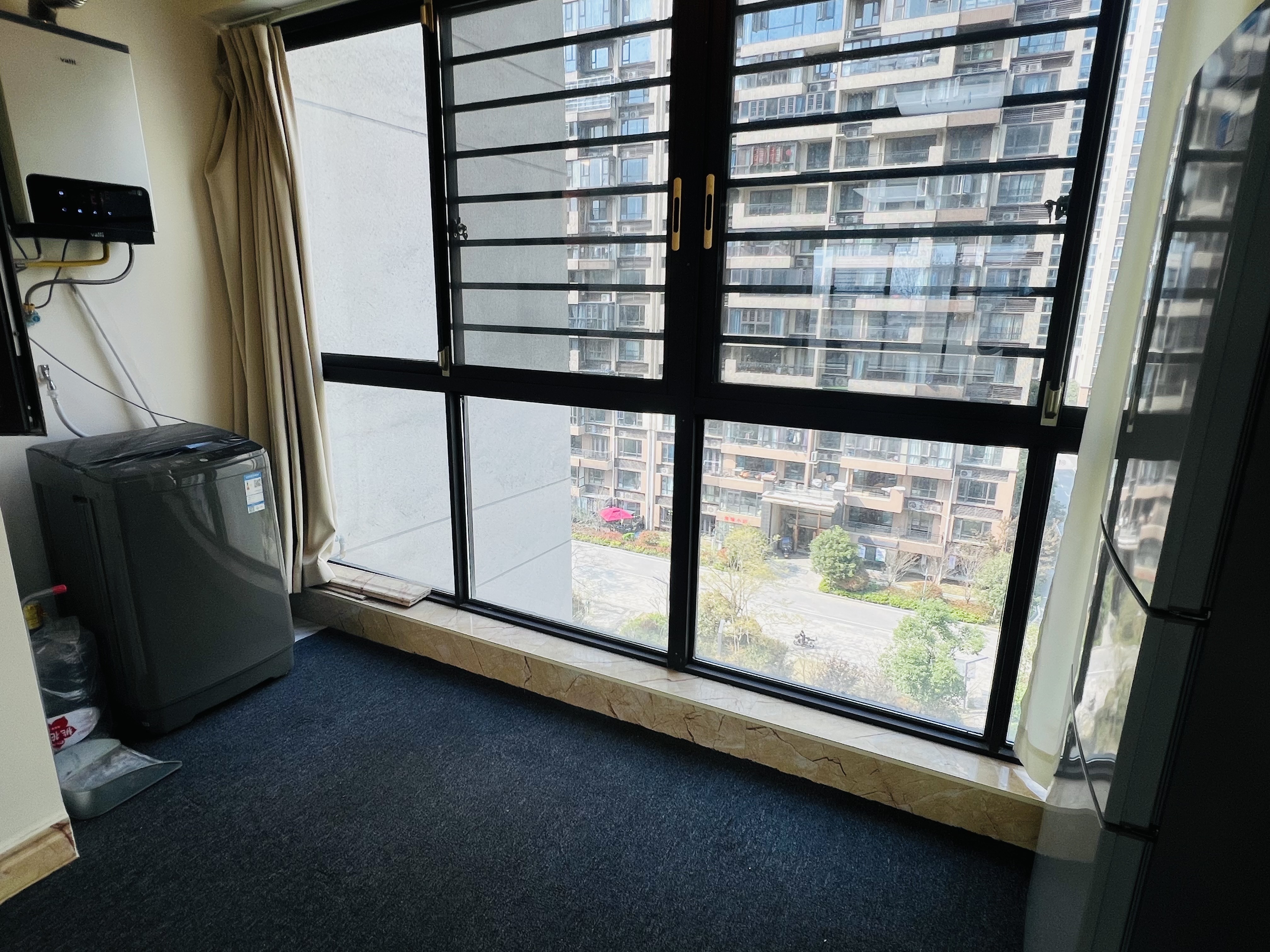 碧桂园 4室2厅2卫 1700.0元/月 碧桂园 4室2厅2卫 1700.0元/月室内图