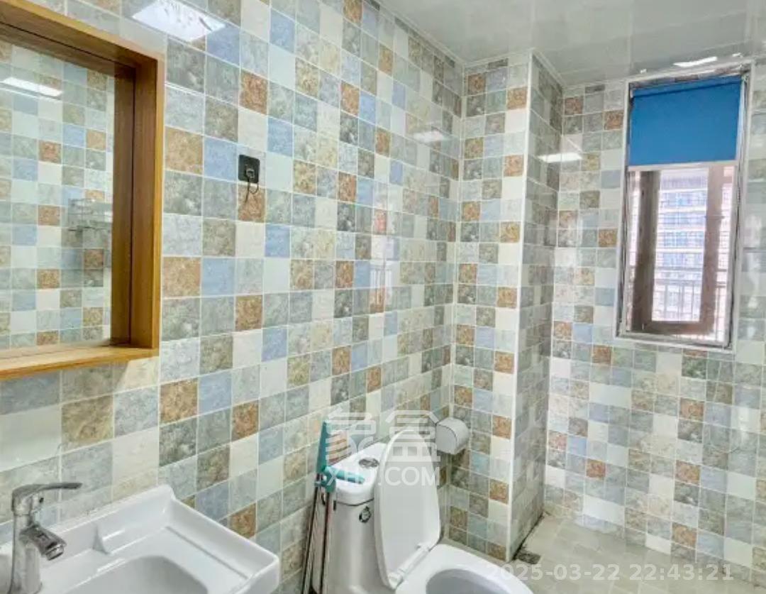 卓越浅水湾  3室2厅1卫    2700.0元/月室内图