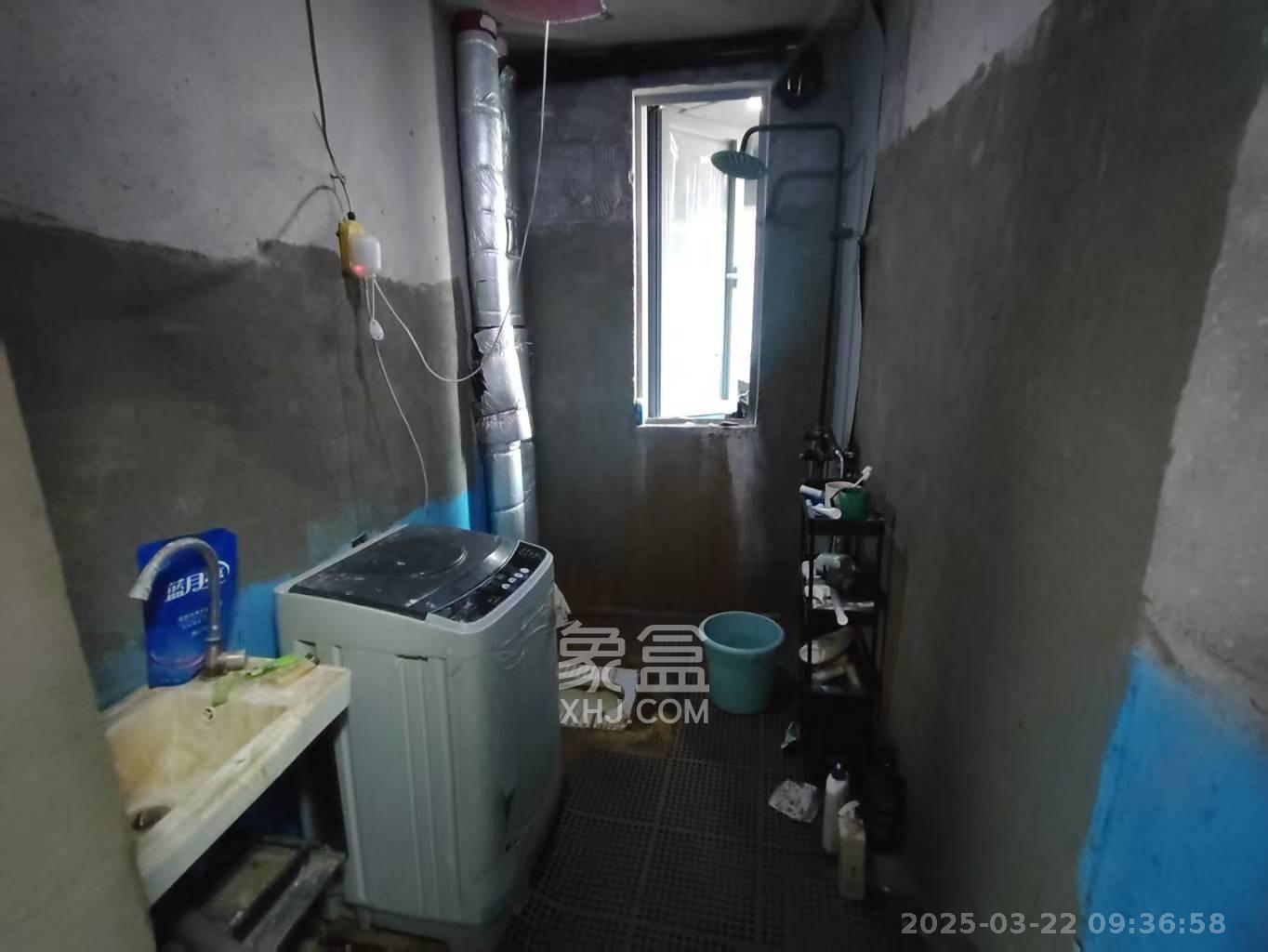 保利天禧D区  1室2厅2卫   2200.00元/月室内图