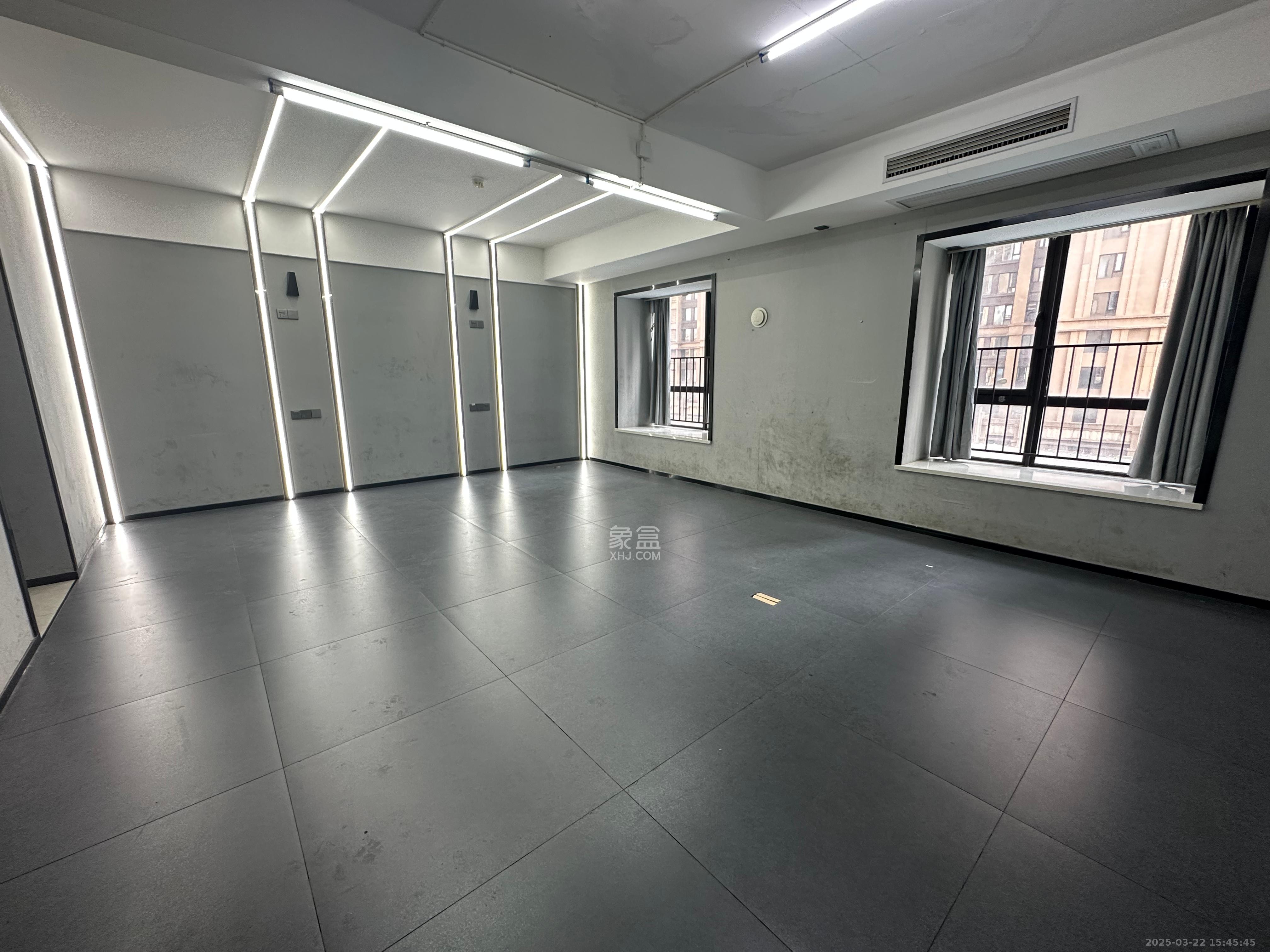 中海国际二期 1室1厅1卫 1200.0元/月 中海国际二期 1室1厅1卫 1200.0元/月室内图