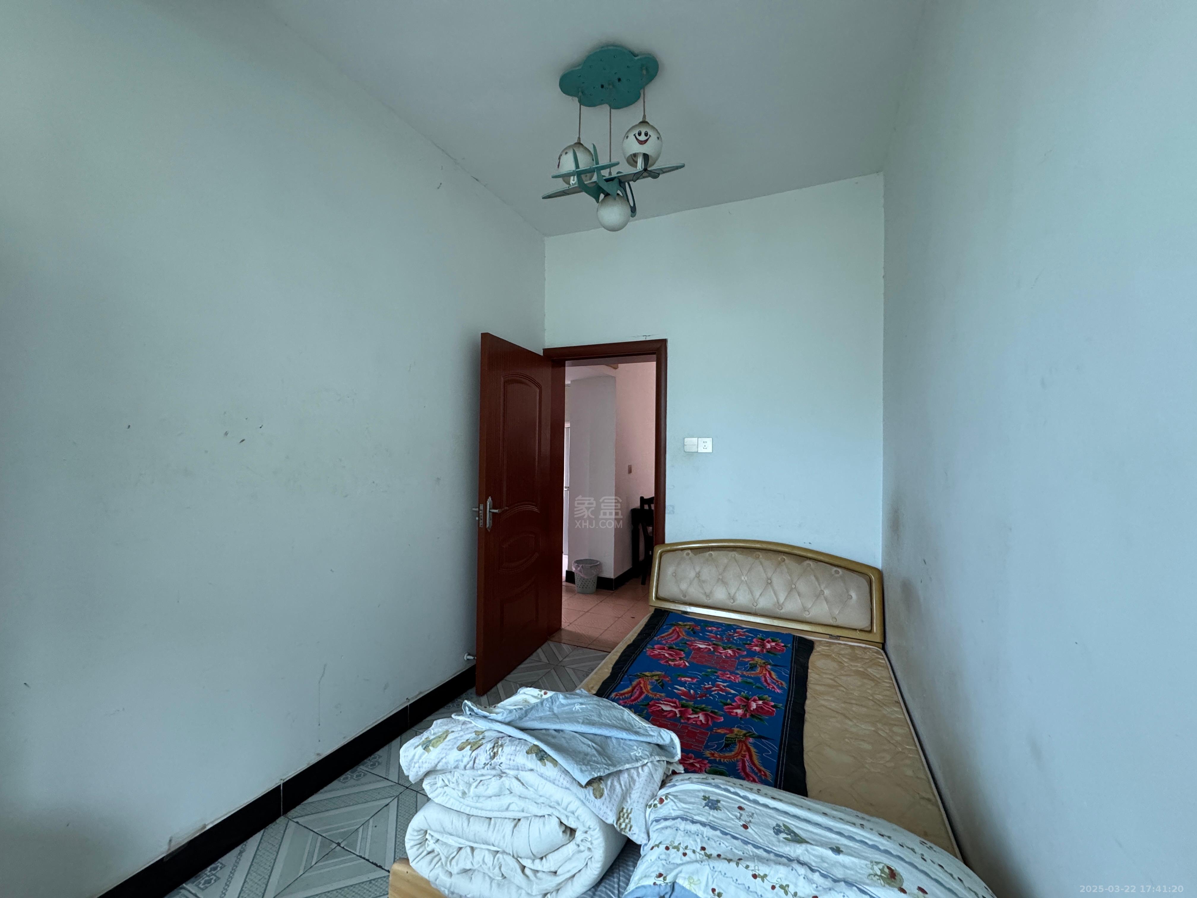 铁路小区 1室0厅0卫 1000.0元/月 铁路小区 1室0厅0卫 1000.0元/月室内图