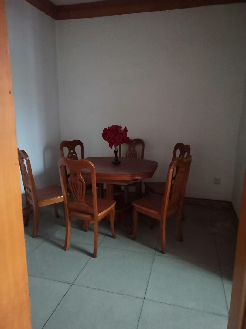 赫山区同心苑小区 3室2厅1卫 1200.0元/月 赫山区同心苑小区 3室2厅1卫 1200.0元/月室内图