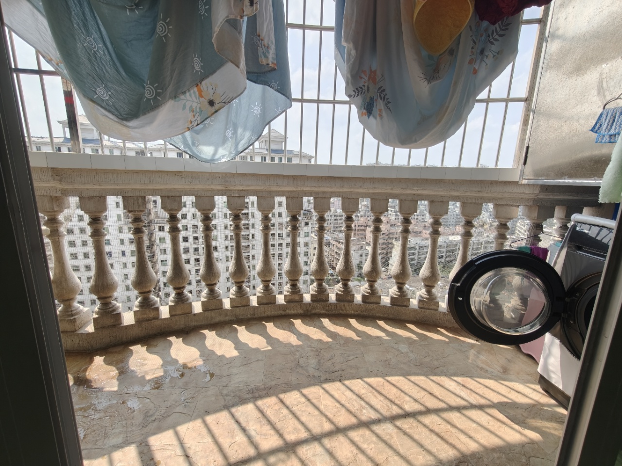 阳光巴洛克广场 3室2厅2卫 2800.0元/月 阳光巴洛克广场 3室2厅2卫 2800.0元/月室内图