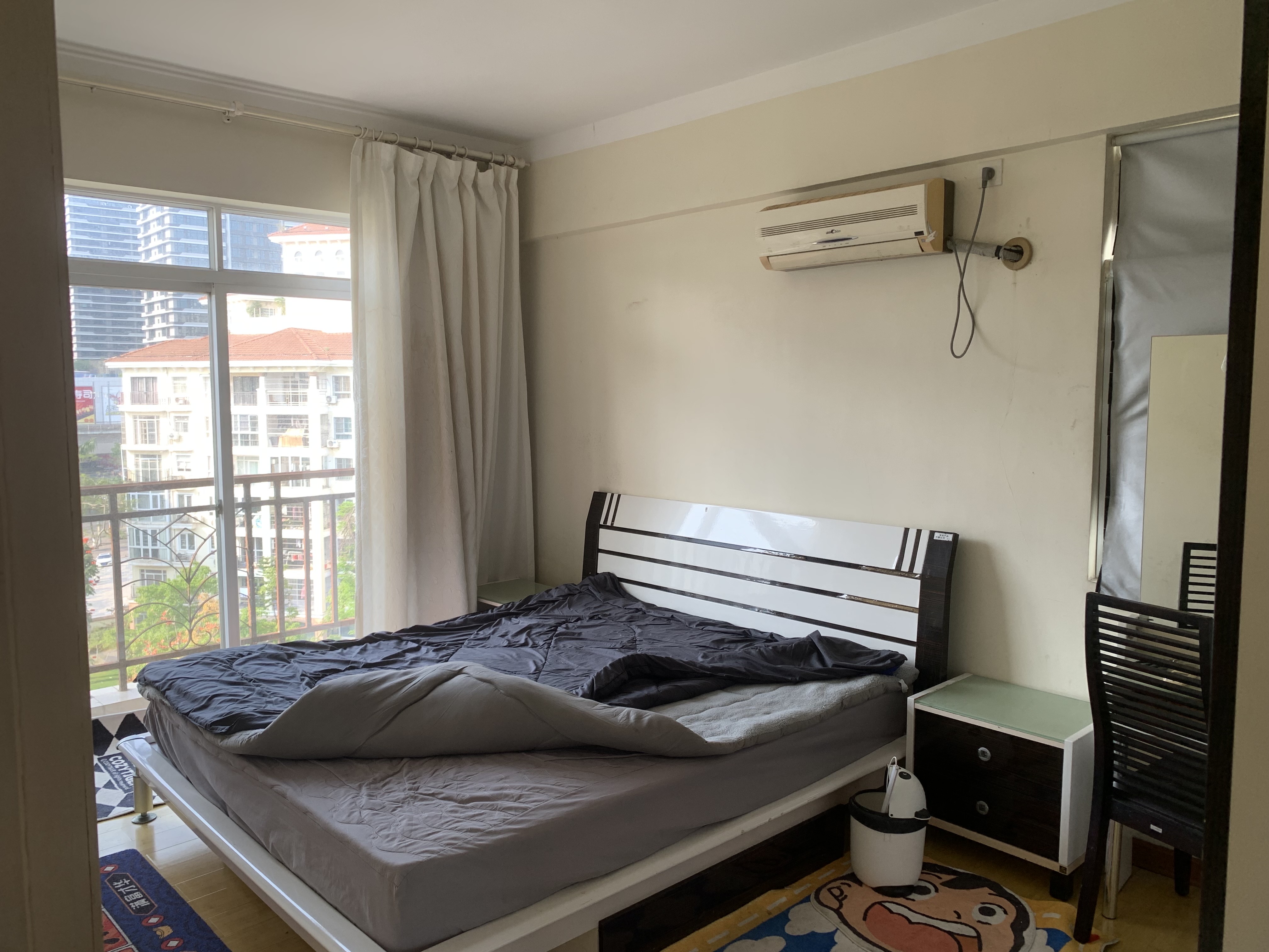 四季华庭1期 2室2厅1卫 112.0万 四季华庭1期 2室2厅1卫 112.0万客厅