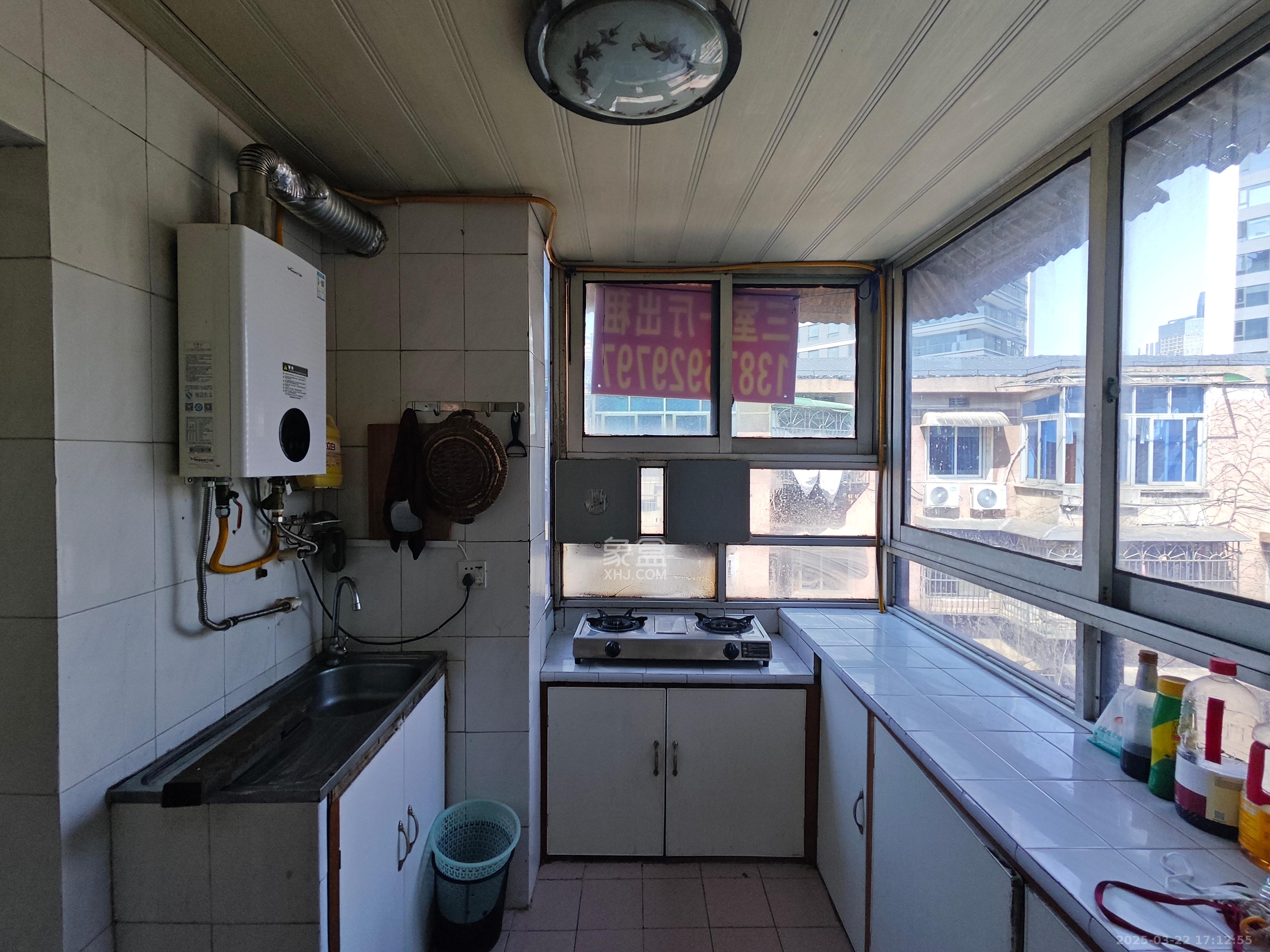 省新华印刷一厂宿舍区 3室1厅1卫 1700.0元/月 省新华印刷一厂宿舍区 3室1厅1卫 1700.0元/月室内图